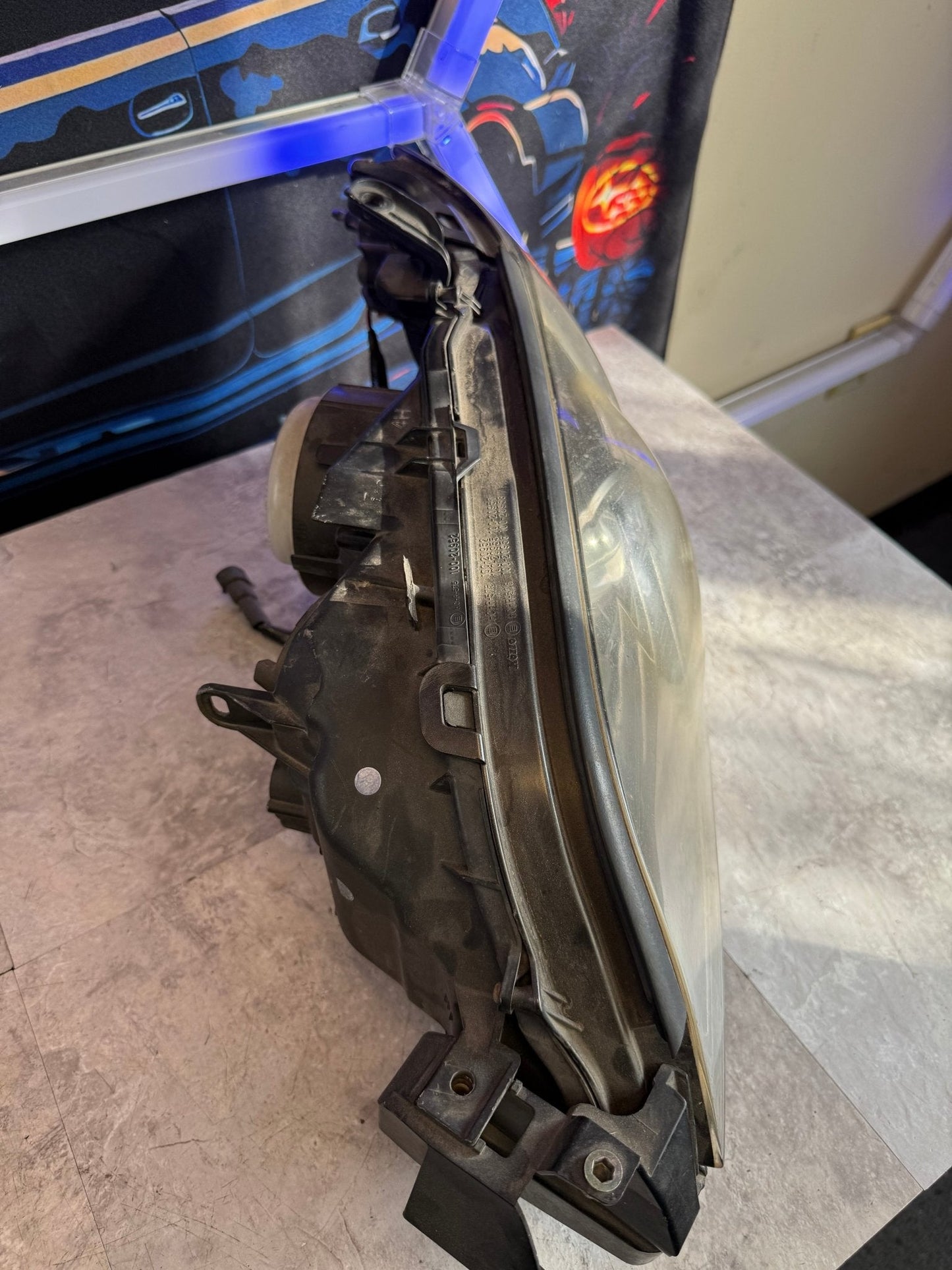 JDM OEM Subaru Legacy Headlights w/ HID Xenon Level Motors 2008 2009 Facelift