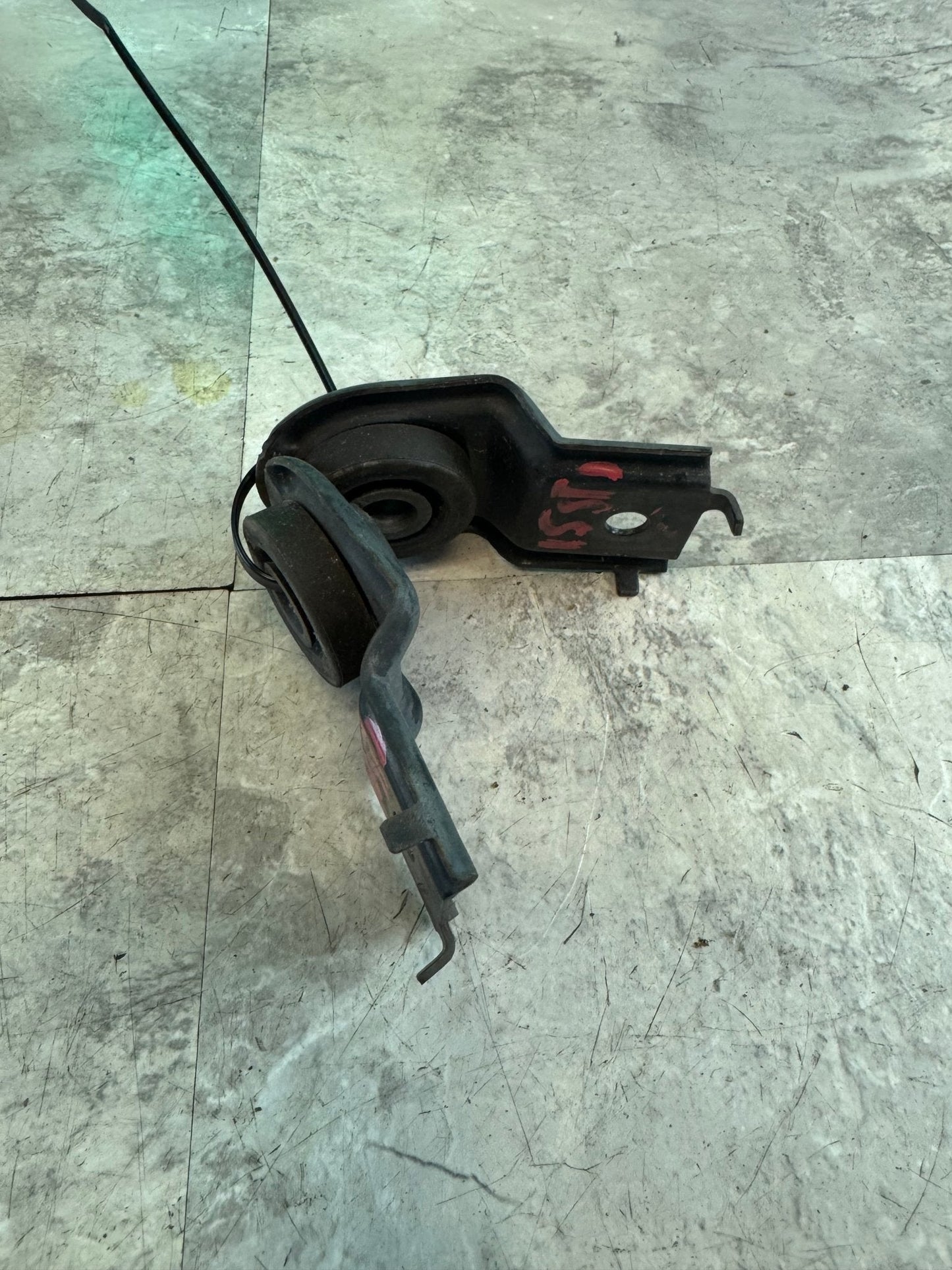 2015-2021 Subaru WRX STi Rad OEM Radiator Stay Tab Mounting Brackets Pair LH RH K2-c