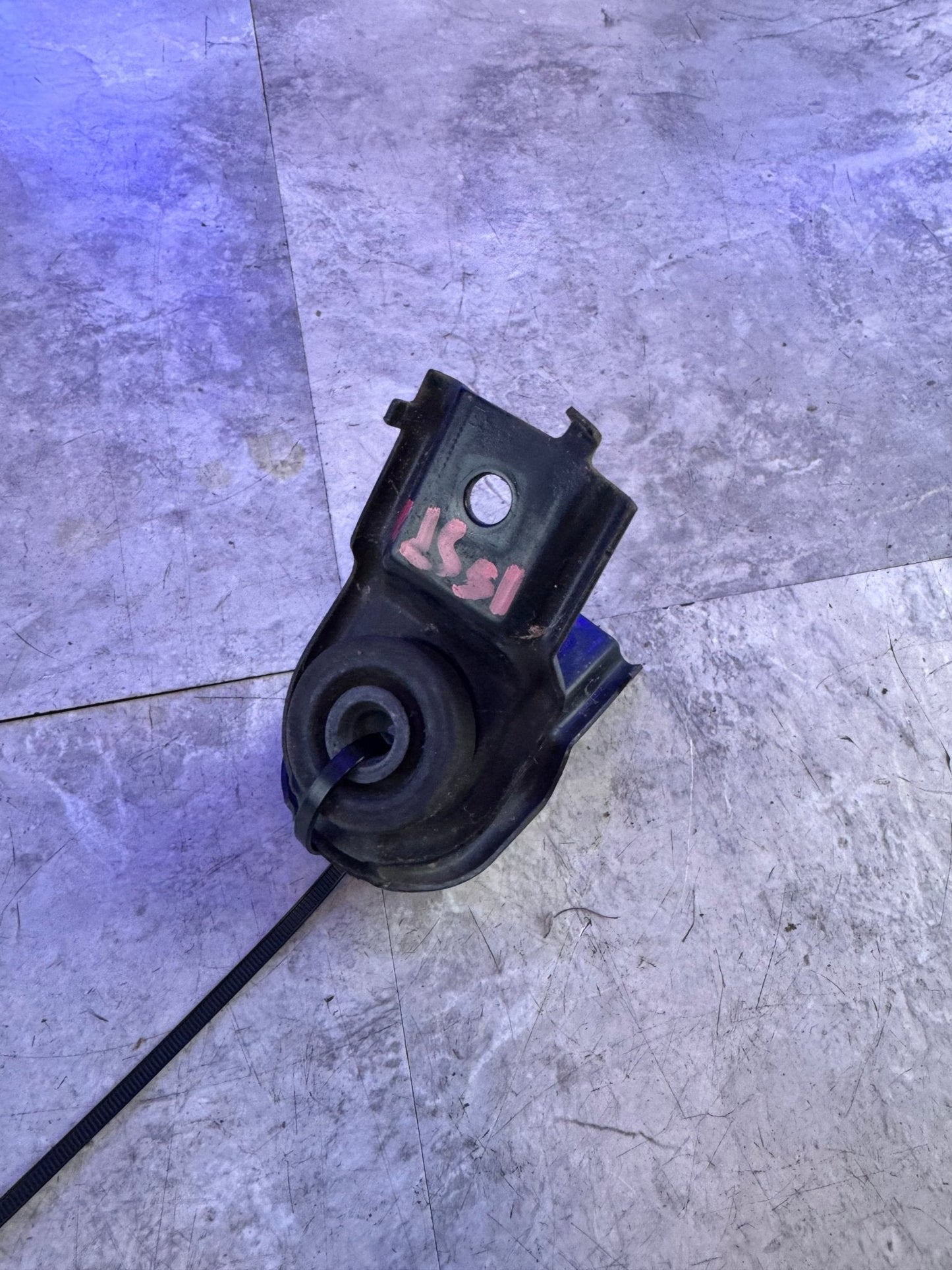 2015-2021 Subaru WRX STi Rad OEM Radiator Stay Tab Mounting Brackets Pair LH RH K2-c