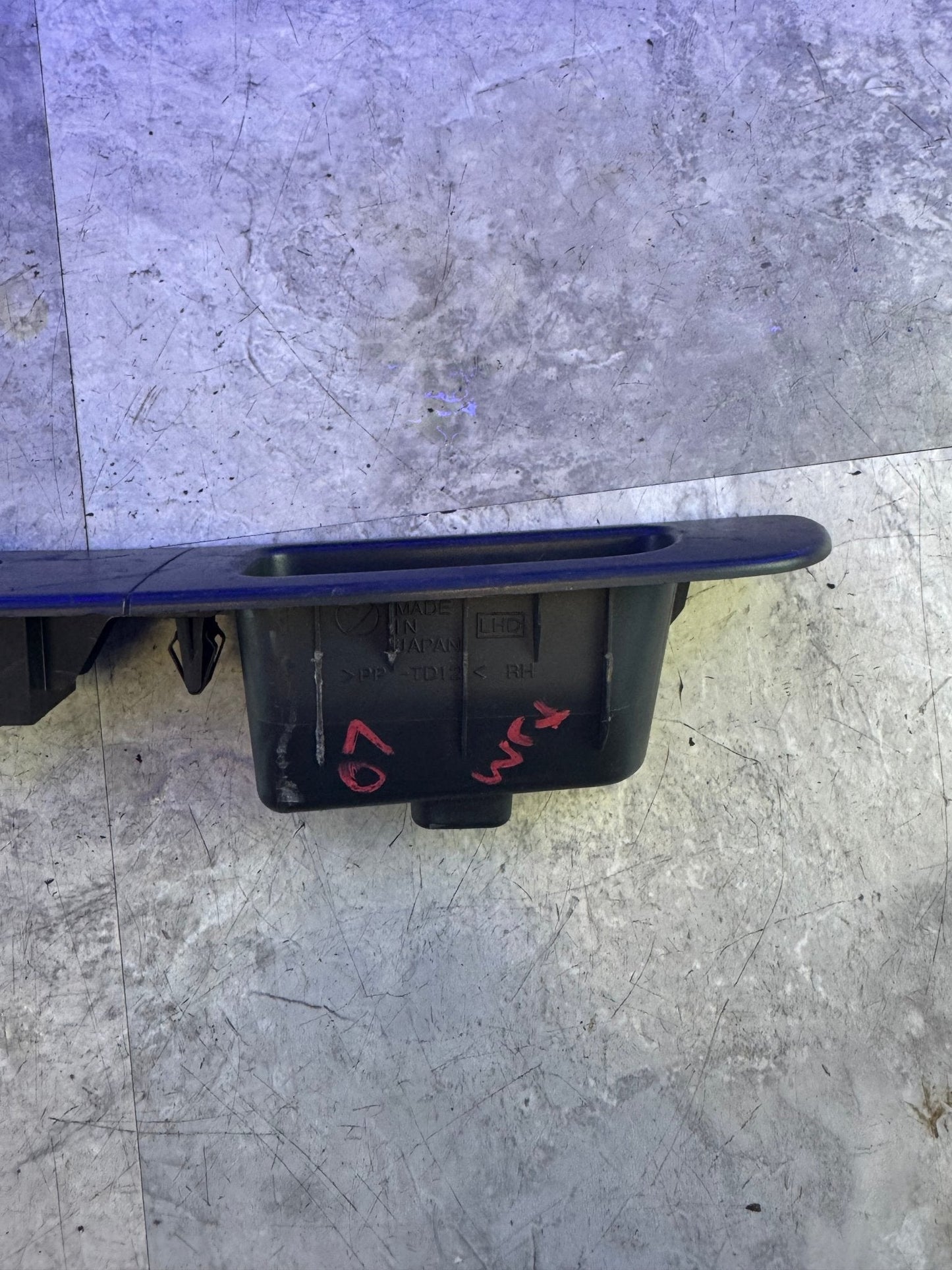 2005-2007 Subaru Impreza WRX STi Front OEM RH Passenger Side Window Lock Switch Trim