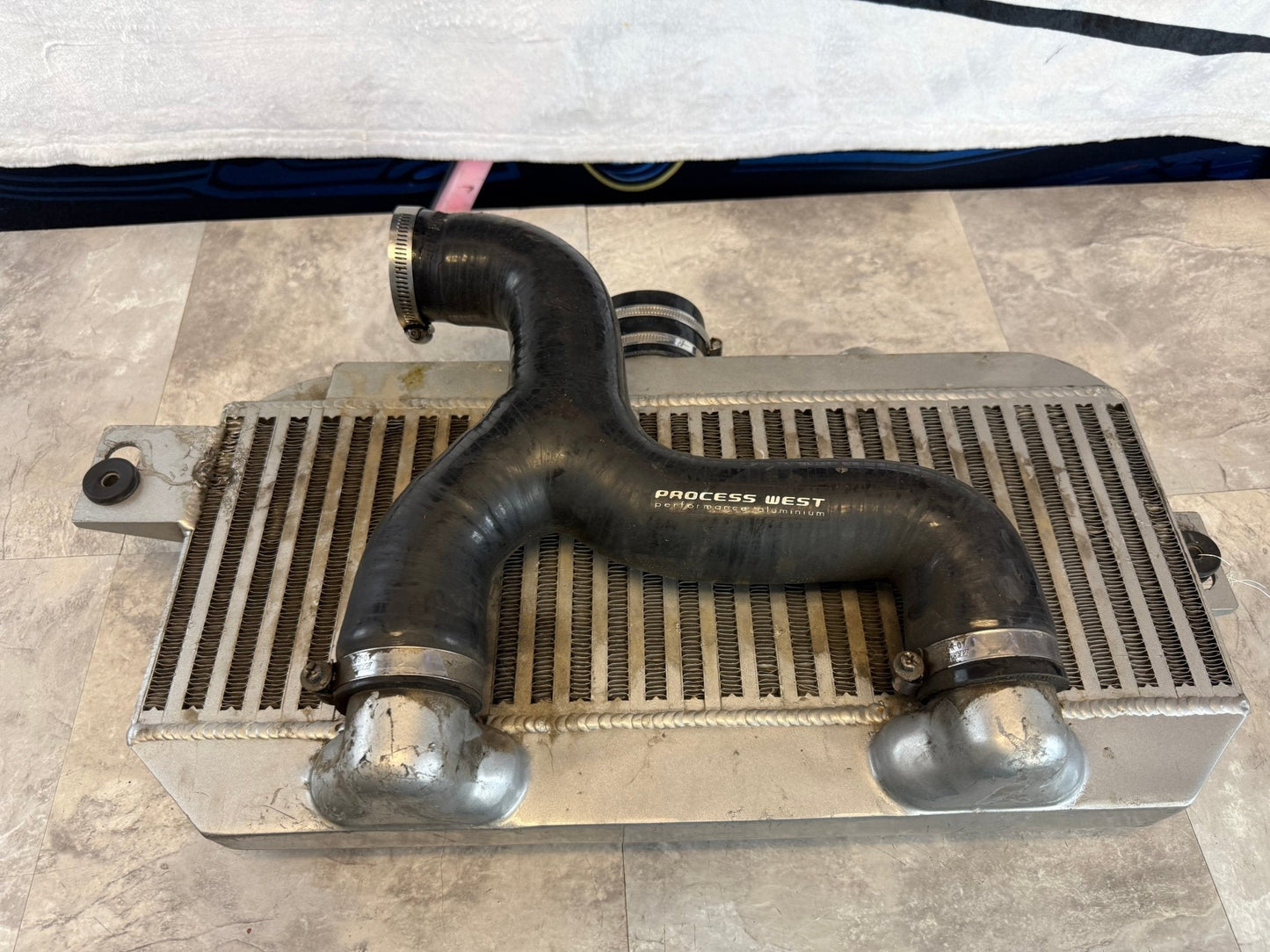 PROCESS WEST Top Mount Intercooler 2008-2021 Subaru STi ej257 w/ Y Pipe