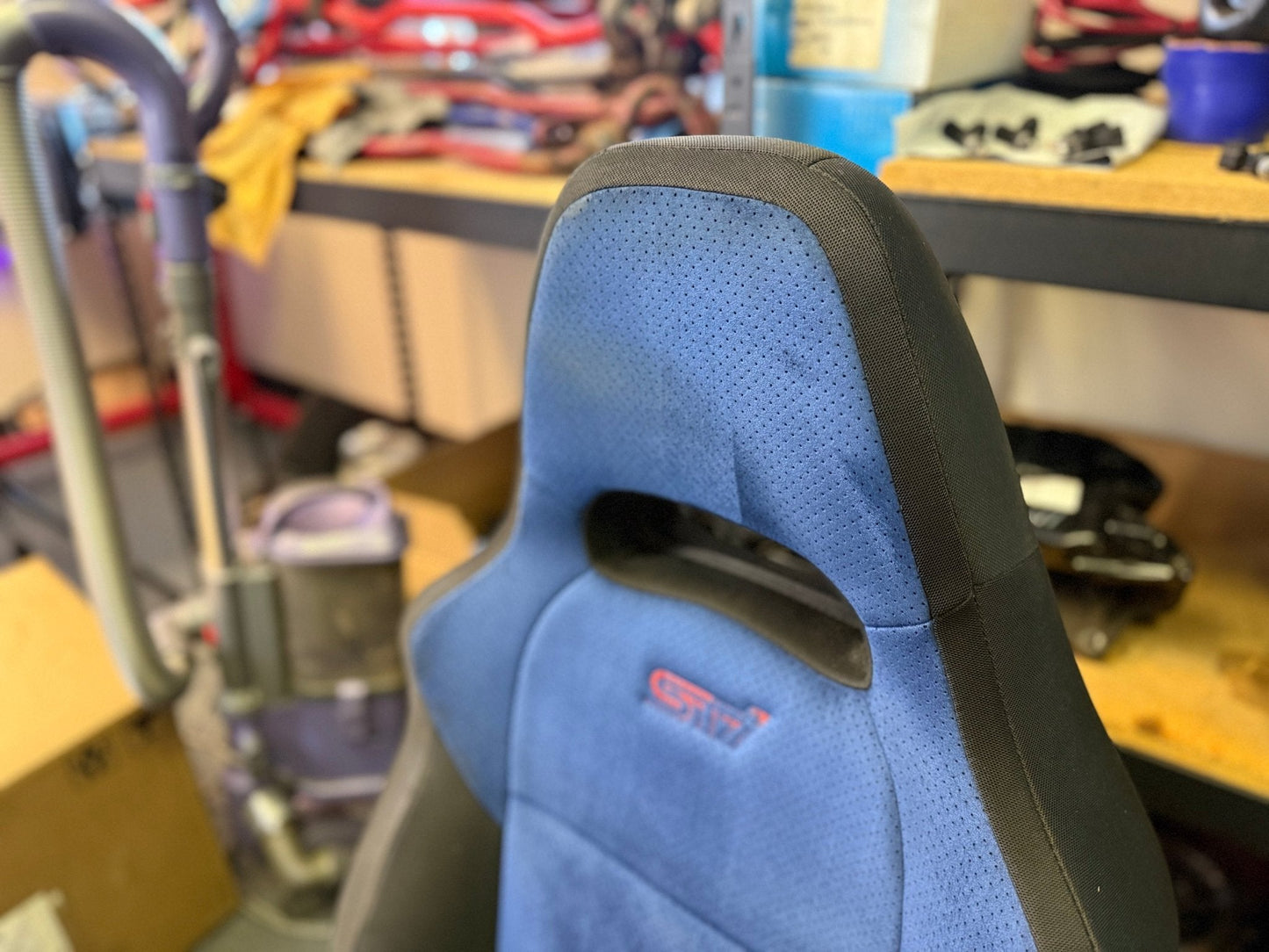 SUBARU STi Front Rear Seat Set WRX Swap OEM Alcantara 2002-2007 Pink Logo