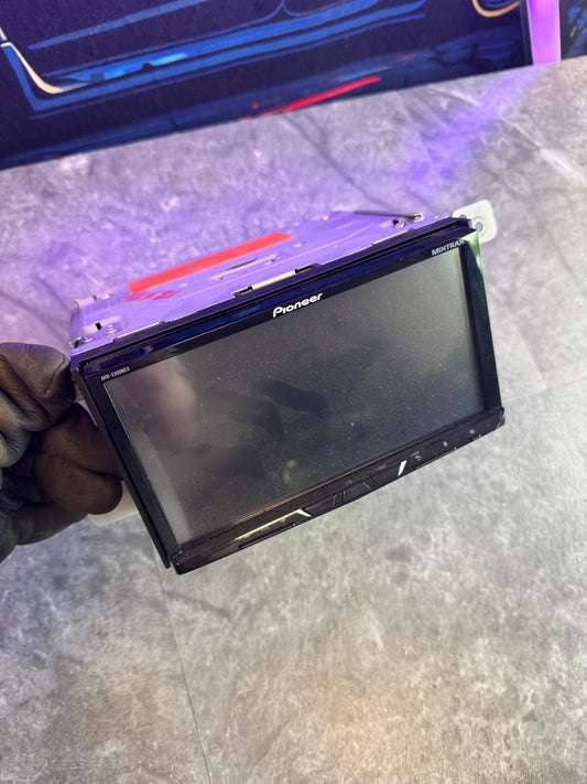 Pioneer AVH-2300NEX Double Din Headunit Radio Assembly Subaru Bracket