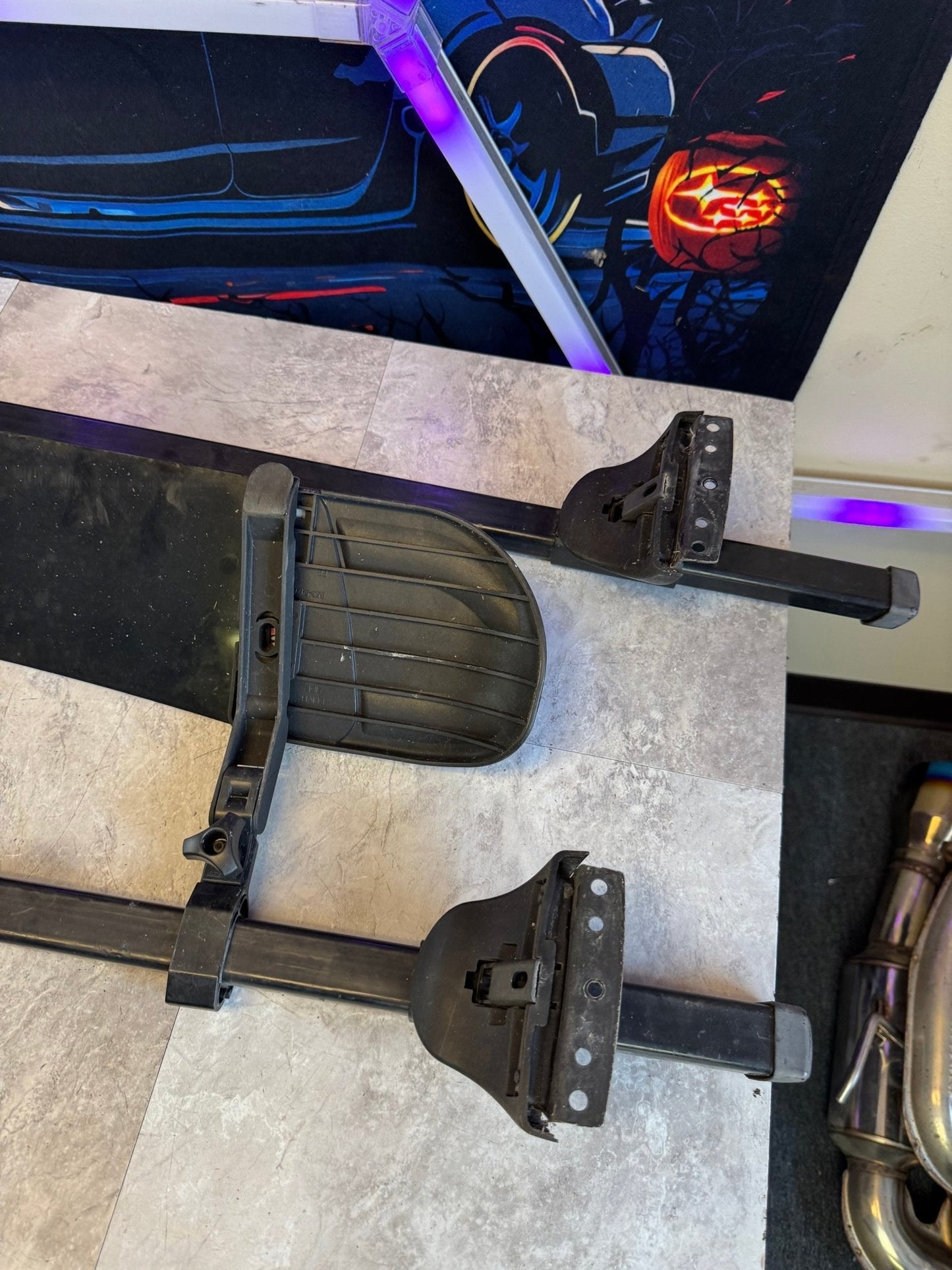 Subaru Impreza WRX STi Thule Roof Rack Rails