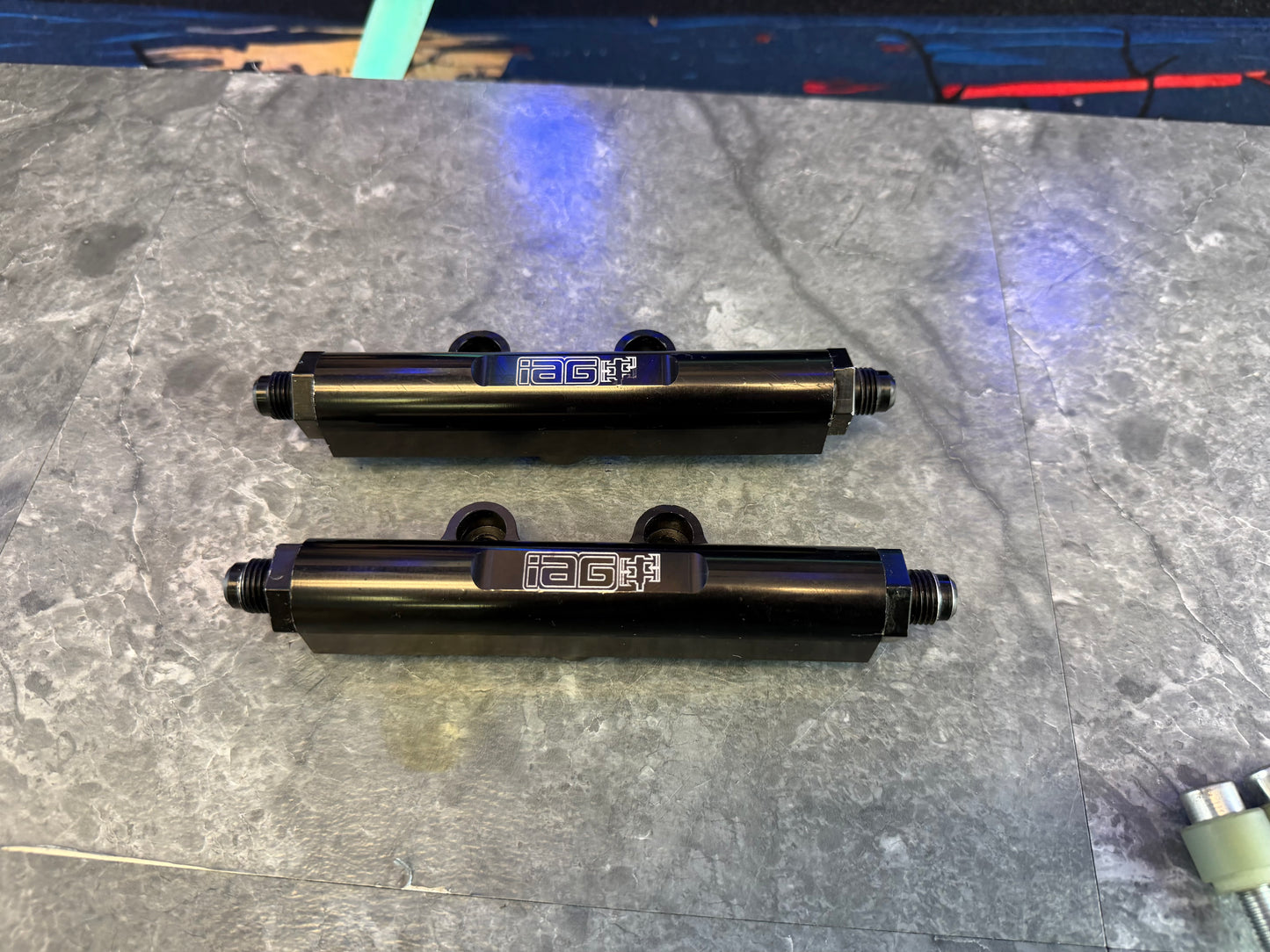 IAG v2 billet black Subaru STi & wrx top feed fuel rails & fittings w/ spacers and bolts