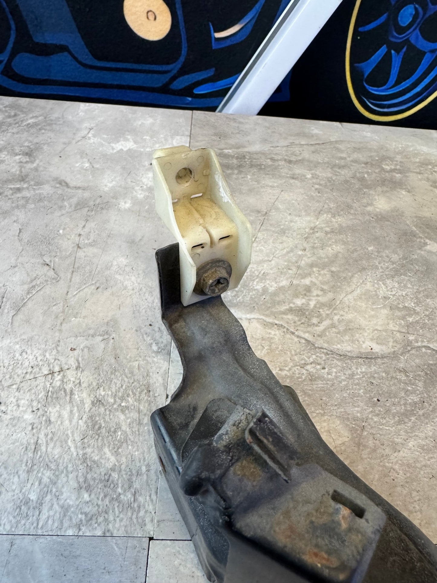 Subaru OEM 06-07 Subaru Impreza WRX STi Passenger Side RH Headlight Bracket