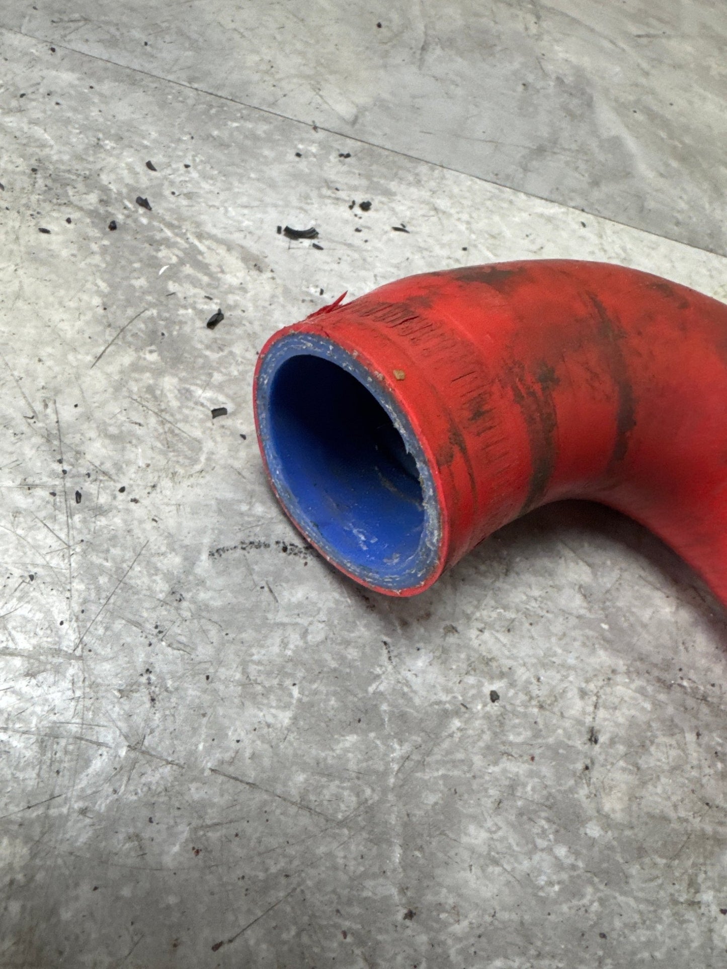 Samco Lower Radiator Hose Red - 2002-2007 Subaru WRX / STI