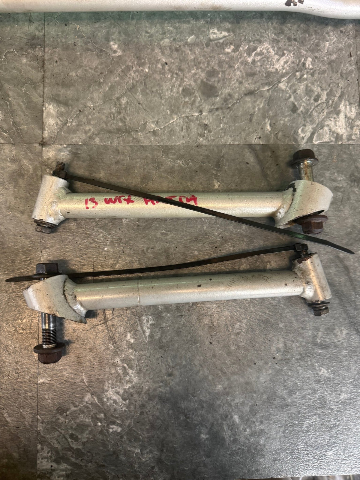 2008-2014 Subaru WRX STi Hatchback 22mm Whiteline Rear Swaybar With Links