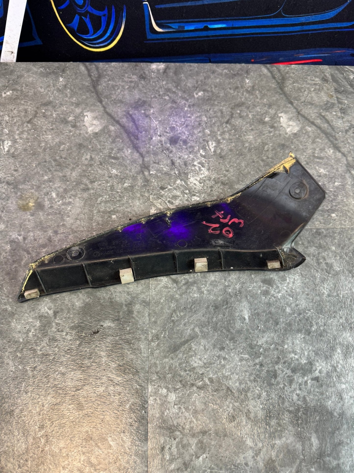 2002-2003 Subaru WRX OEM Right Gap Cover Trim