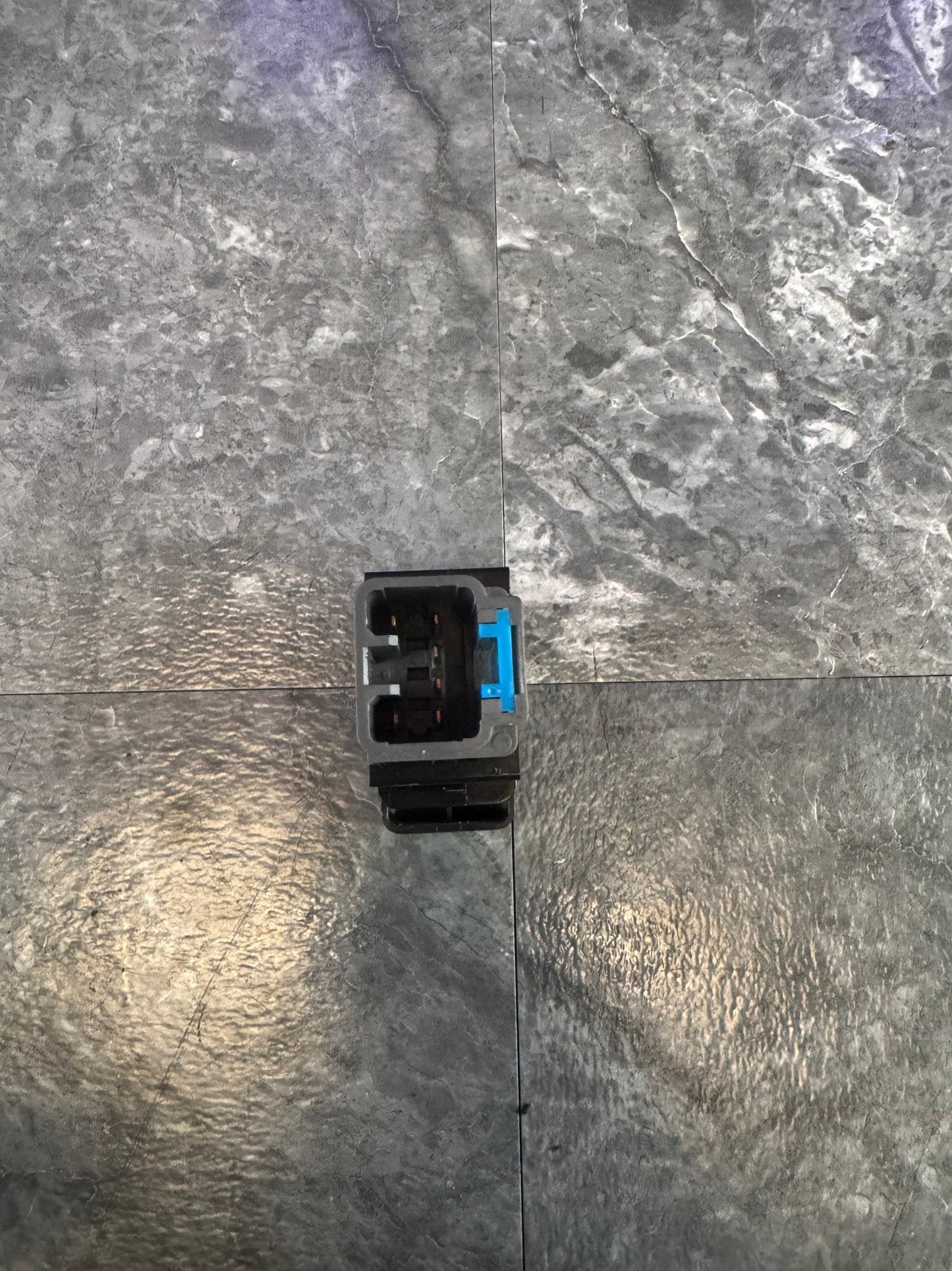 2002-2003 Subaru Impreza WRX STi OEM Fog Light Switch (Bins)