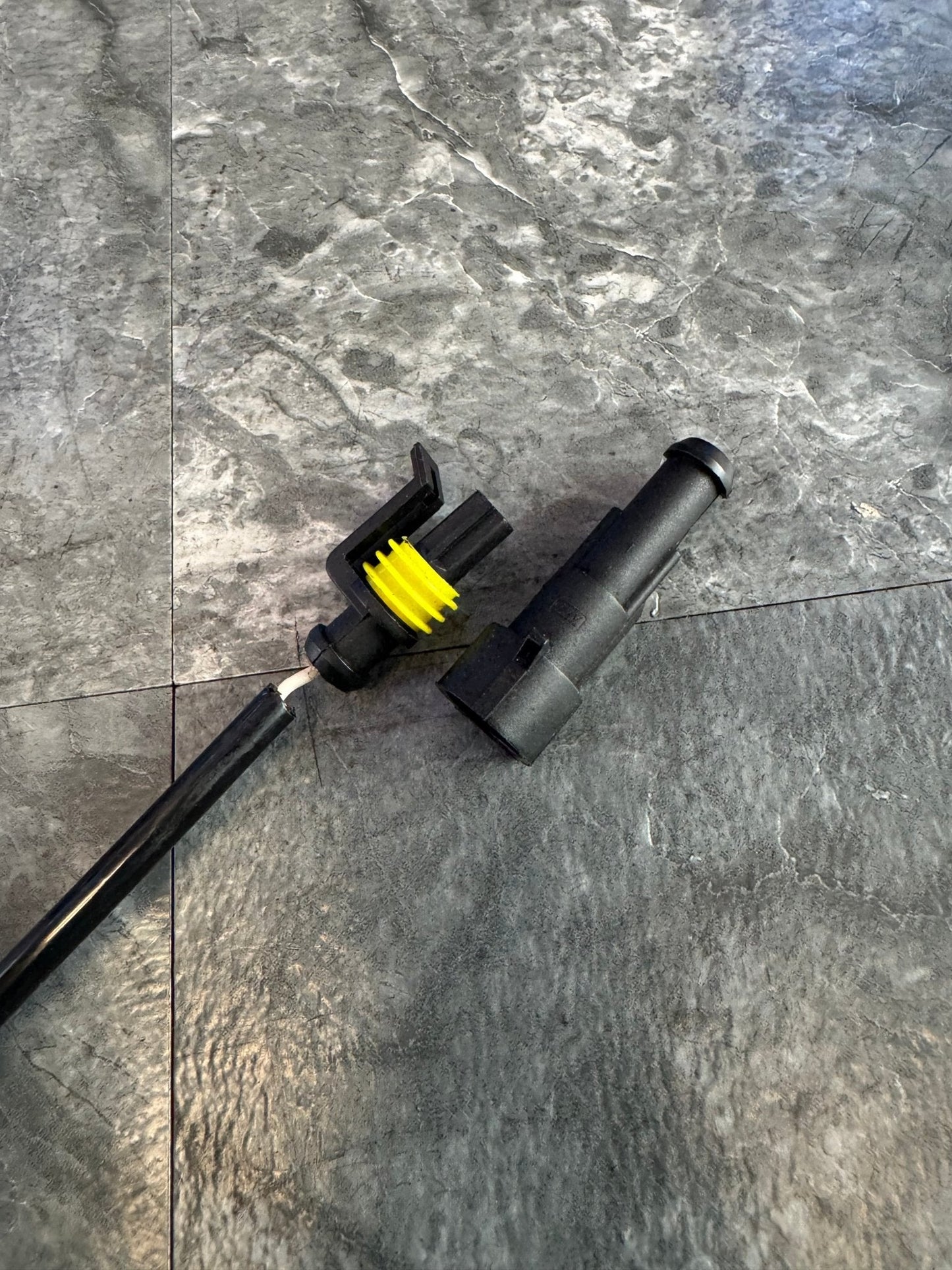 2002-2005 Subaru Impreza WRX STi OEM Knock Sensor