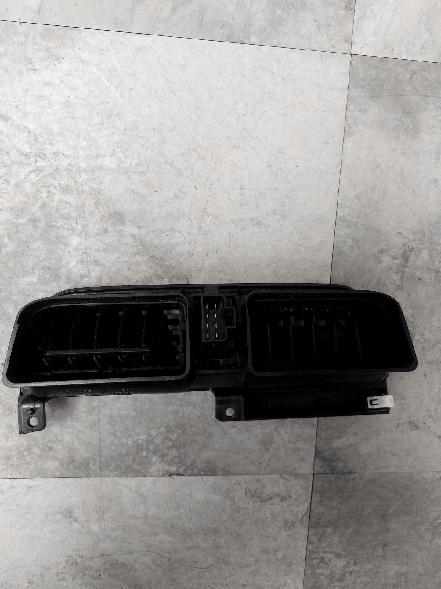 2002-2004 Subaru Impreza WRX OEM Center Dash Vent w/ Hazard Button