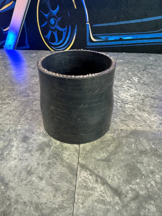 Silicone Coupler 2.5" to 2.75" Adapter