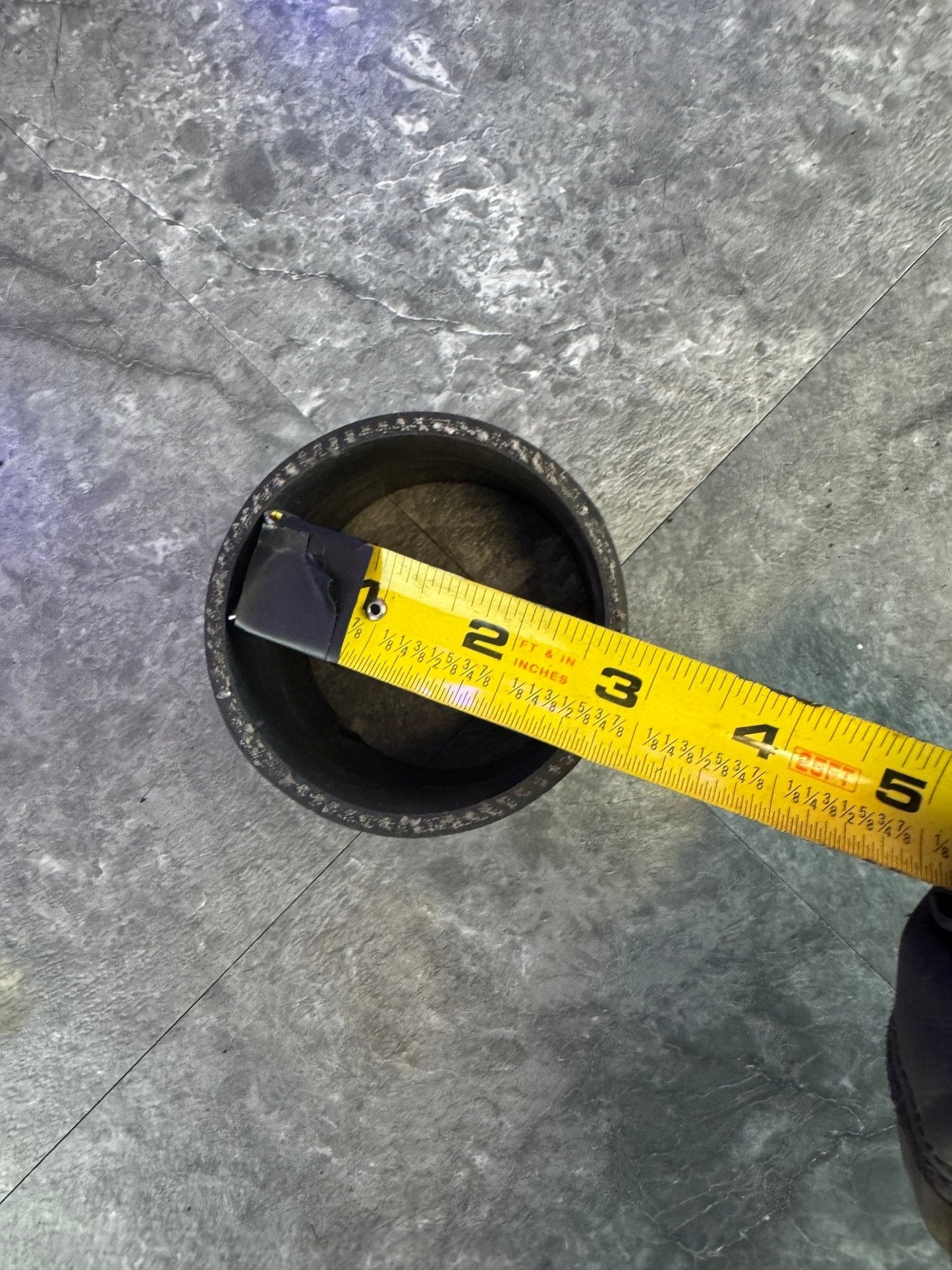 Silicone Coupler 2.5" to 2.75" Adapter