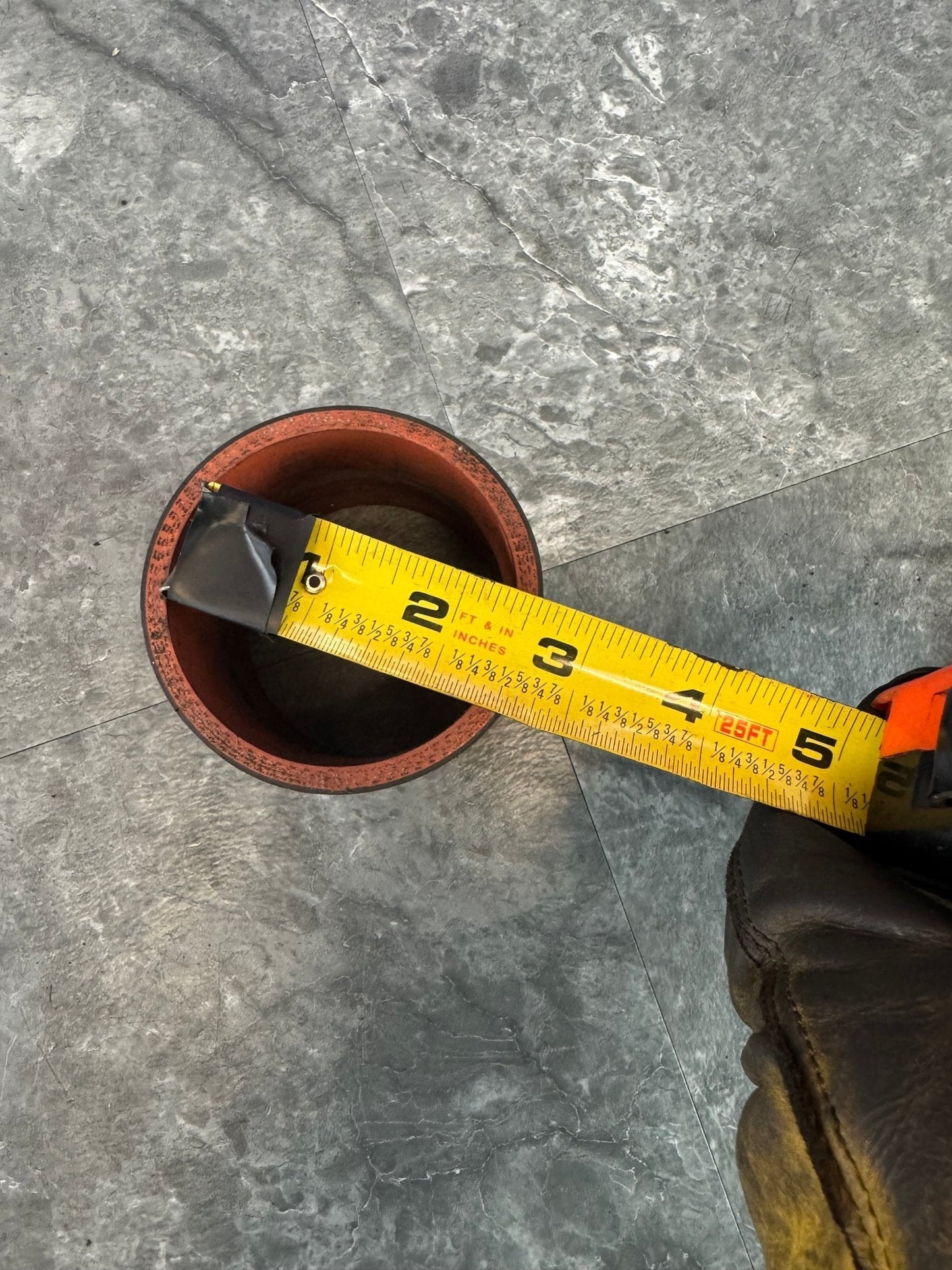 PRL Silicone Coupler 2.5" to 2.25" Reducer