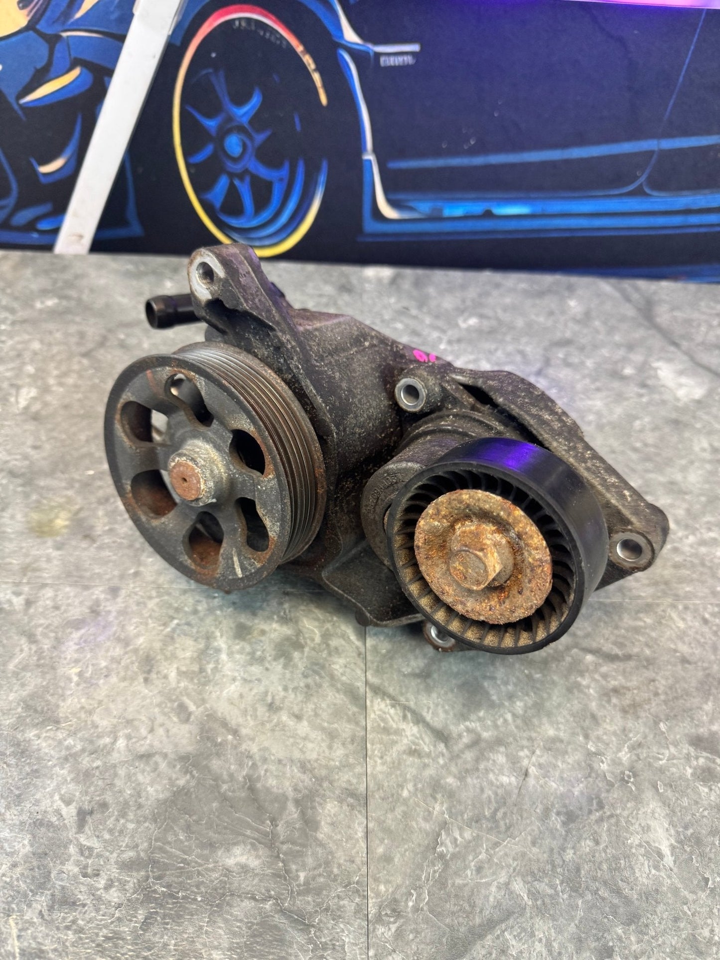 2010-2012 Subaru Legacy OEM Power Steering Pump With Bracket
