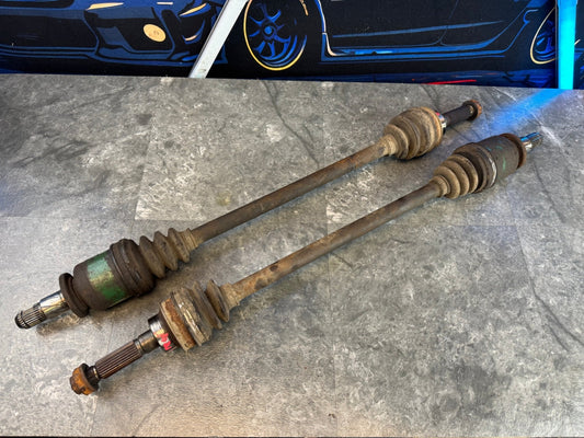 2002-2007 Subaru Impreza WRX OEM Rear Axle Pair LH RH