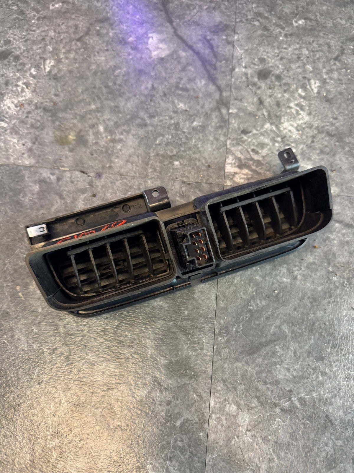 2002-2004 Subaru Impreza WRX OEM Center Dash Vent w/ Hazard Button