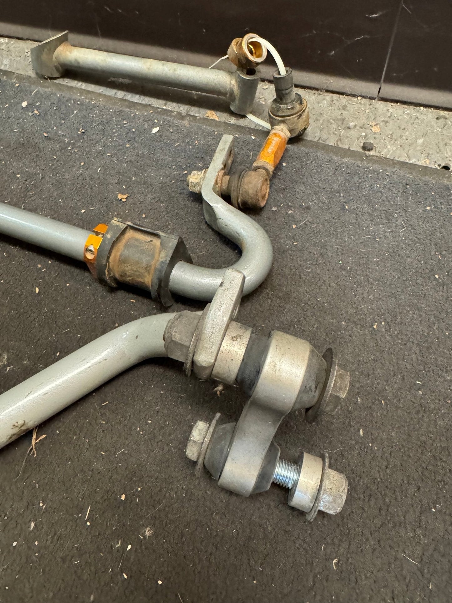 2015-2021 Subaru WRX STi Whiteline Front And Rear Swaybar Kit With Links