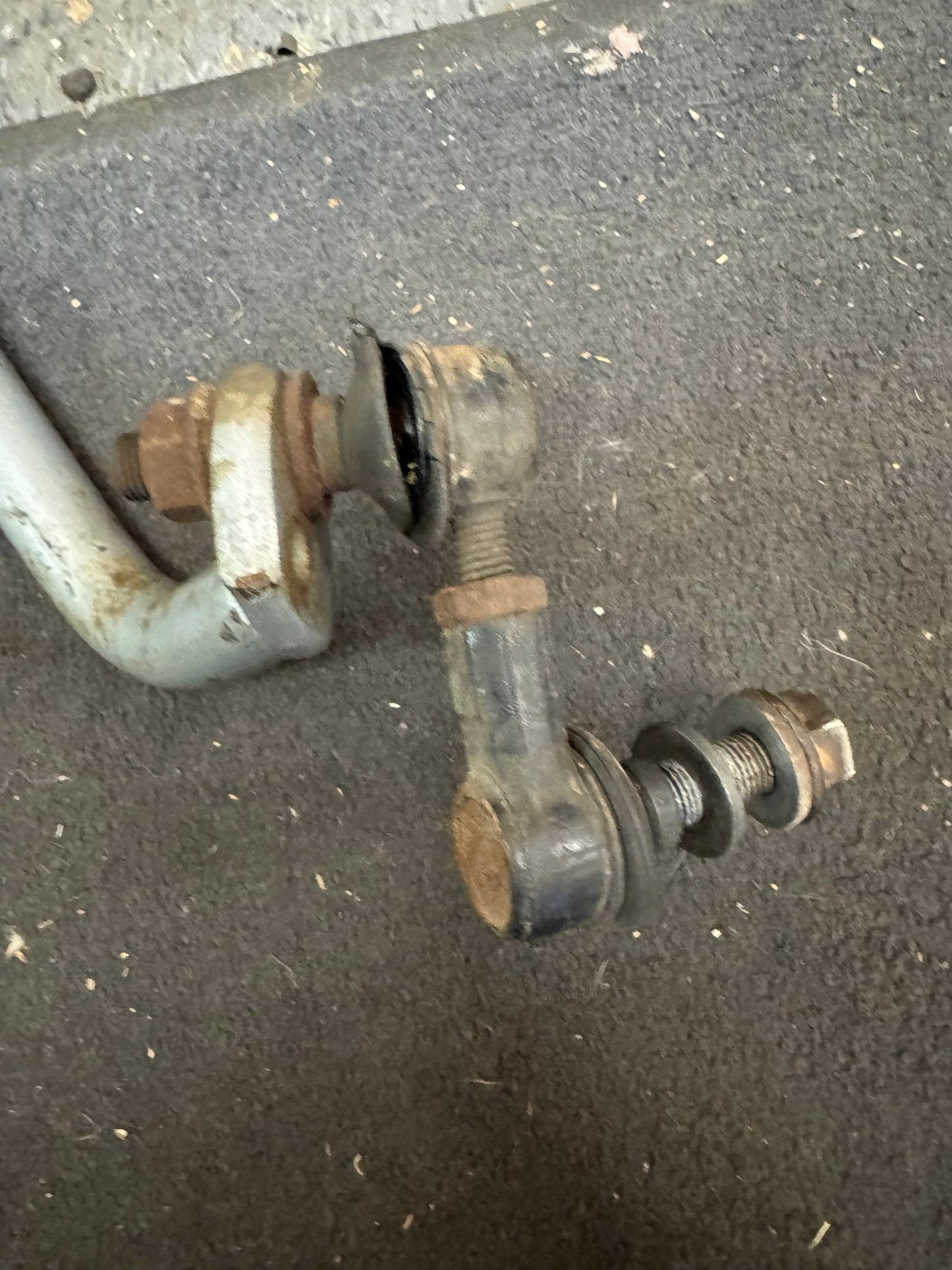 2015-2021 Subaru WRX STi Whiteline Front Swaybar Kit With Links 26MM