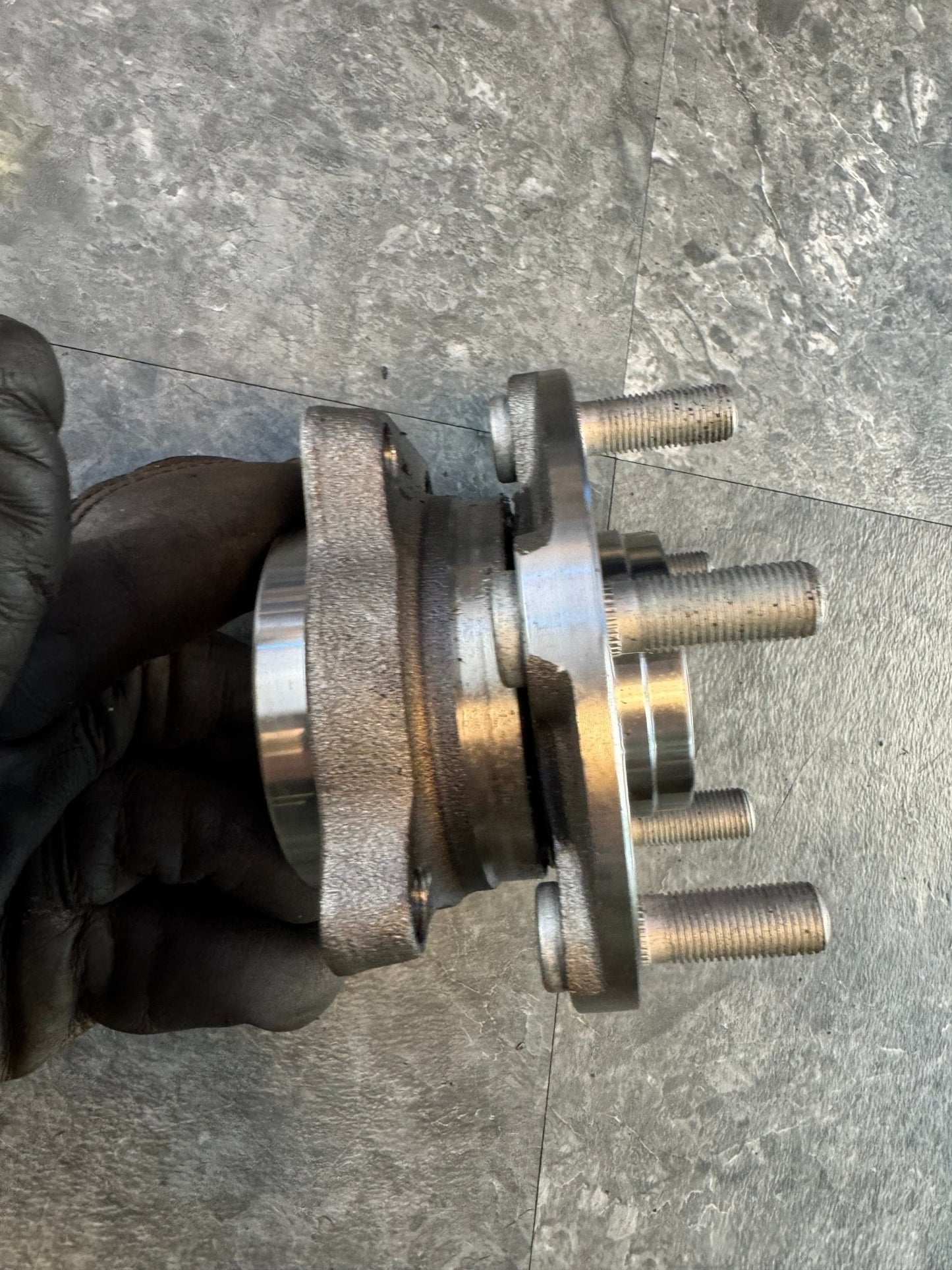 2013-2014 Subaru WRX Detroit Axle Front Driver Or Passenger Wheel Bearing Hub Assembly Open Box
