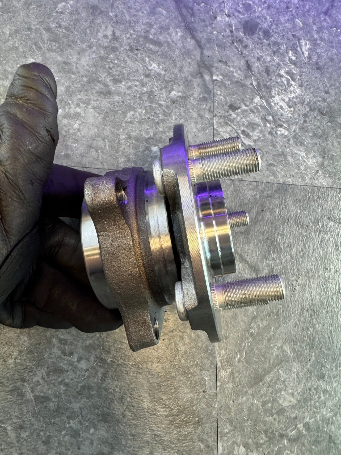 2013-2014 Subaru WRX Detroit Axle Front Driver Or Passenger Wheel Bearing Hub Assembly Open Box