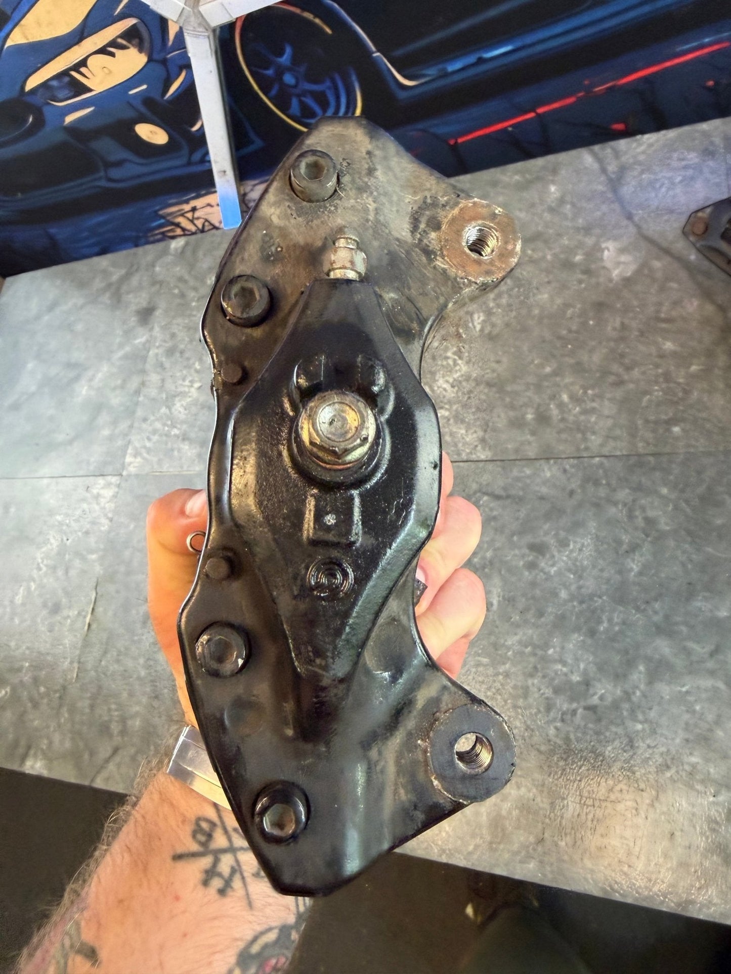 OEM brembo brake calipers 08-17 Subaru STi ( wrx swap ) front & rear w/ pads