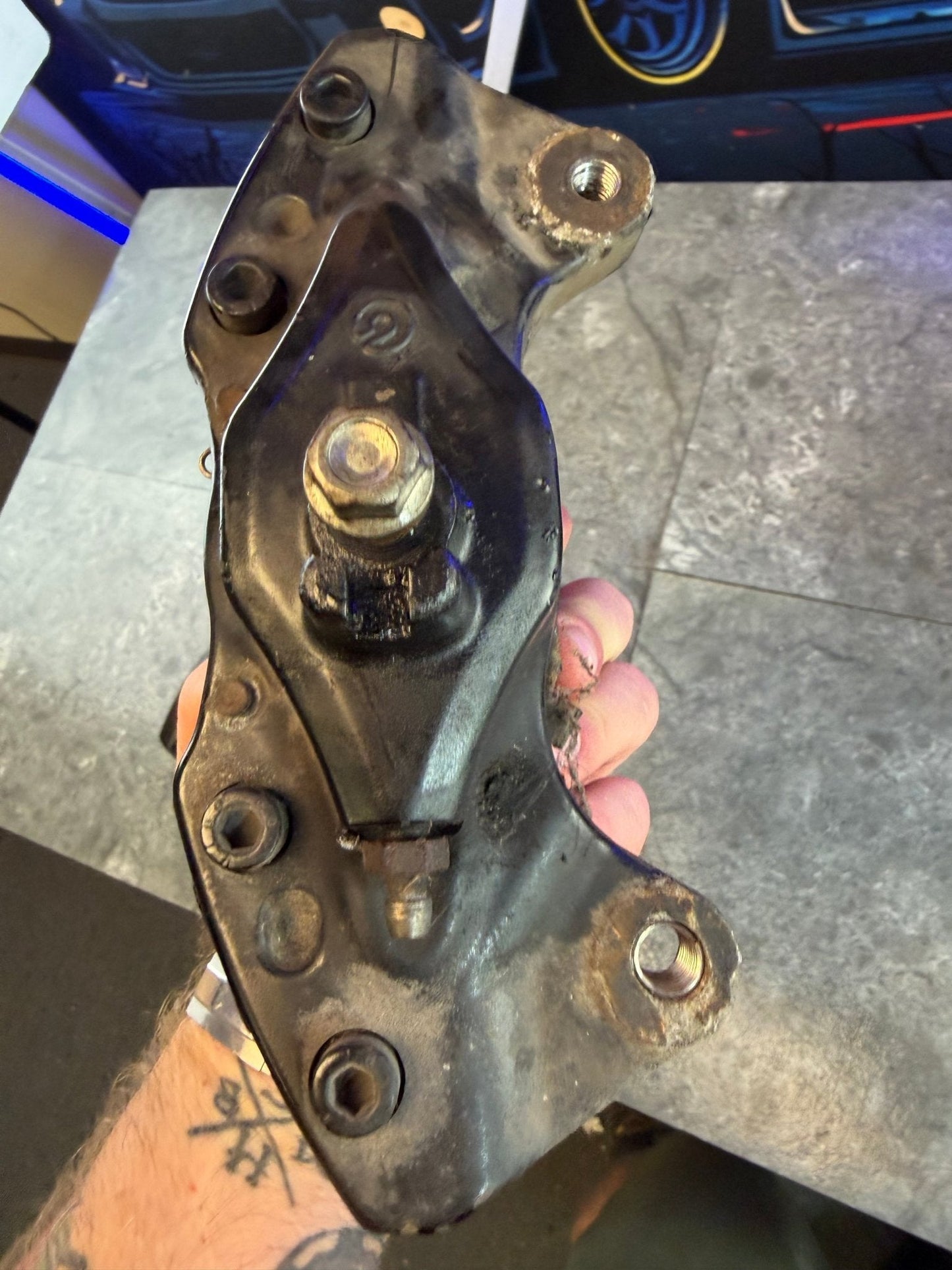 OEM brembo brake calipers 08-17 Subaru STi ( wrx swap ) front & rear w/ pads