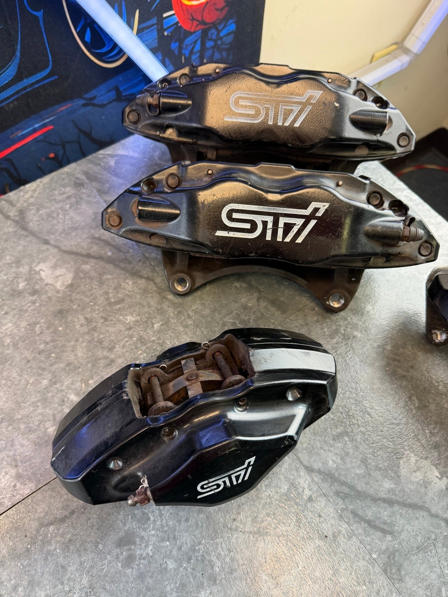 OEM brembo brake calipers 08-17 Subaru STi ( wrx swap ) front & rear w/ pads
