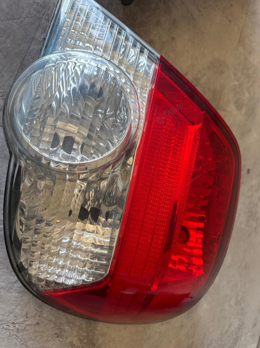2004-2005 Subaru Impreza WRX JDM OEM Wagon Tail Light