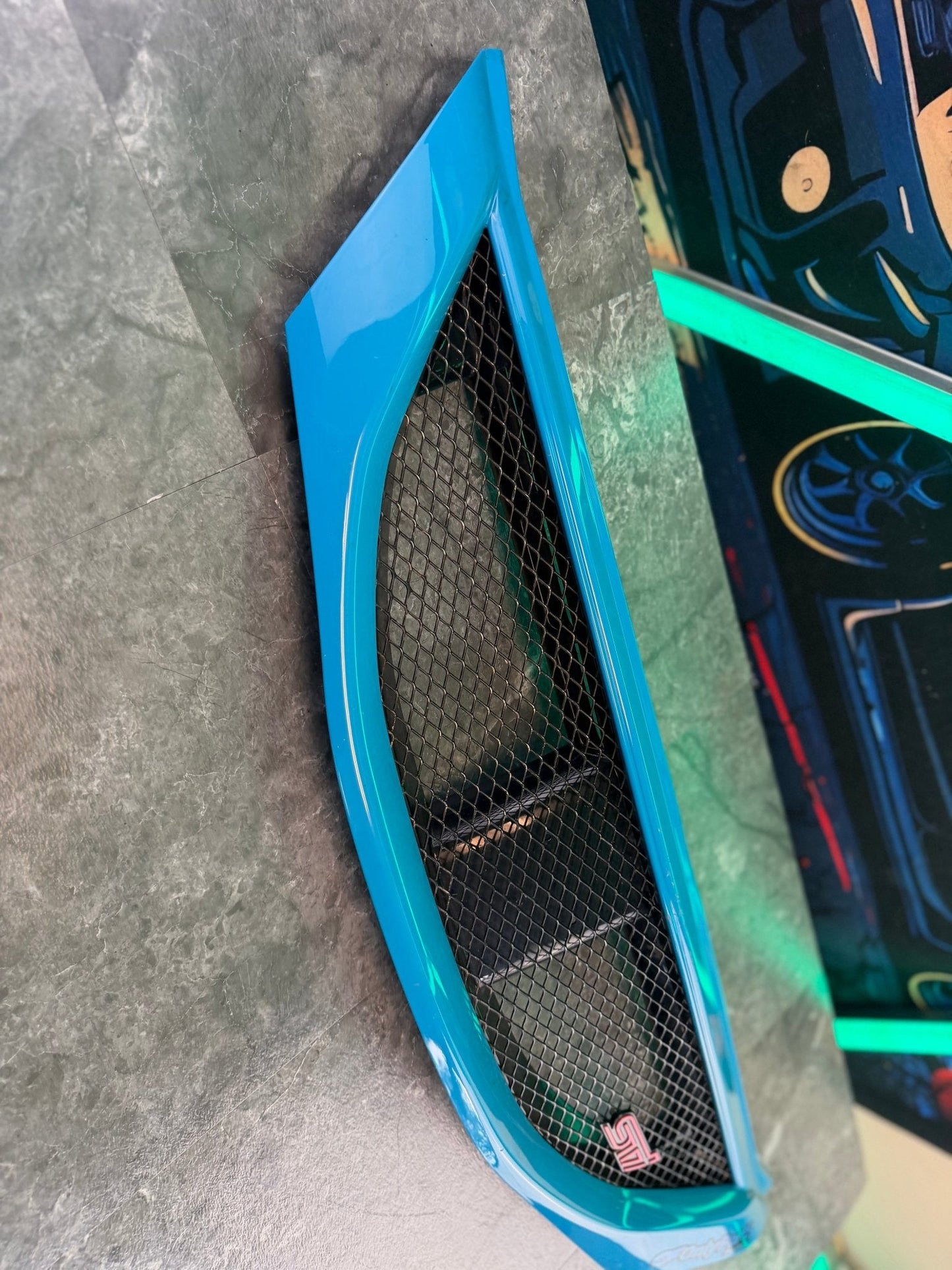 2008 - 2010 Subaru STi oem optional “ sport “ mesh grille assembly w: STi badge
