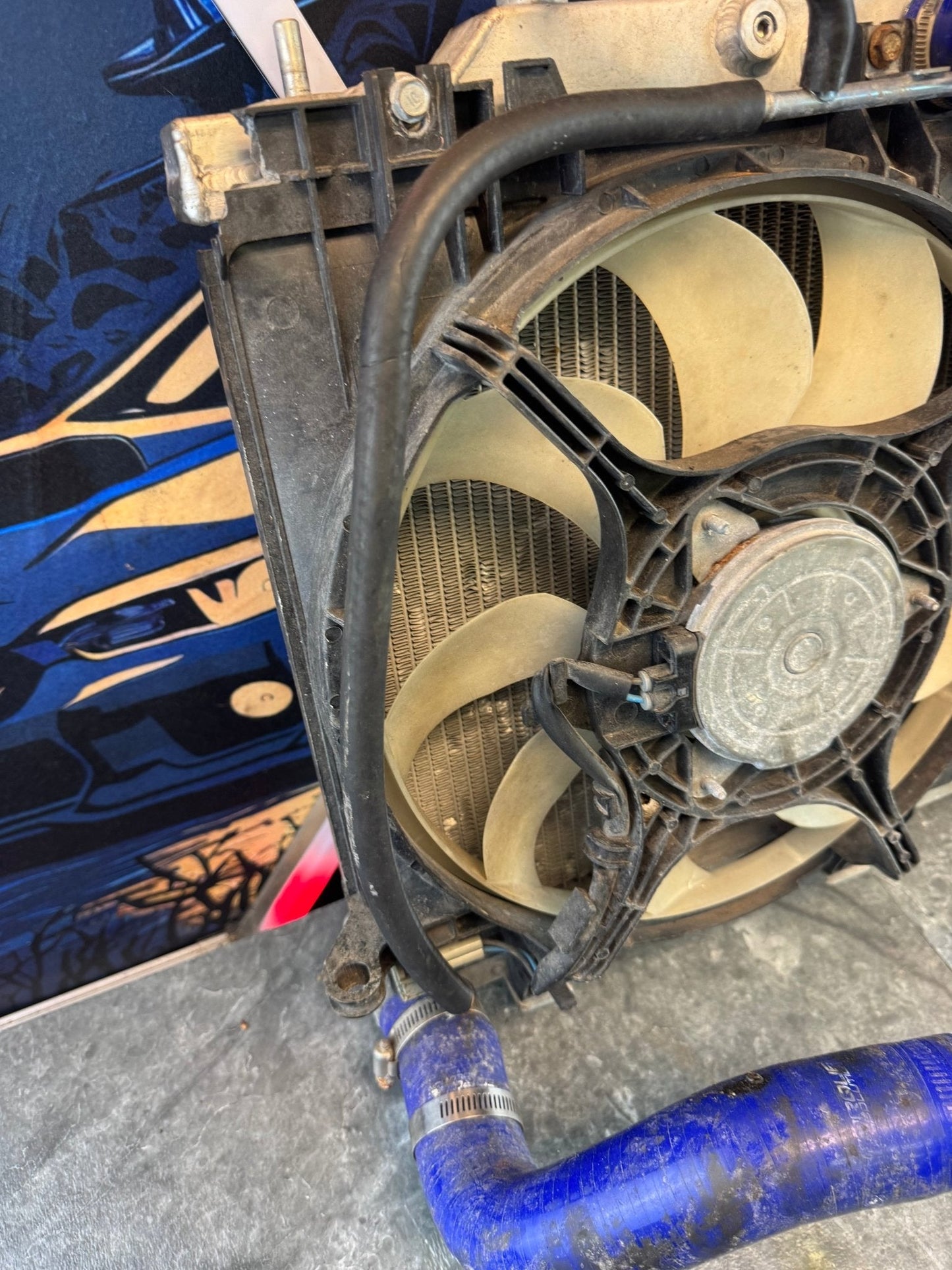 2008-2021 Subaru STi / 2008-2014 Subaru WRX All Aluminum Koyorad Radiator With OEM Fan Shroud And Torque Solution Rad Hoses