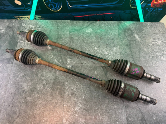 2006-2007 Subaru Impreza WRX OEM Front Axle Pair LH RH