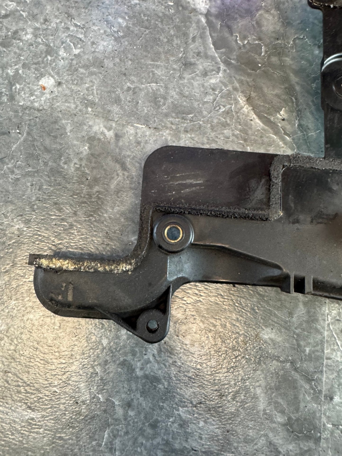 1998-2019 Subaru Impreza WRX STi OEM Inner RH Rear Timing Cover 13573AA131