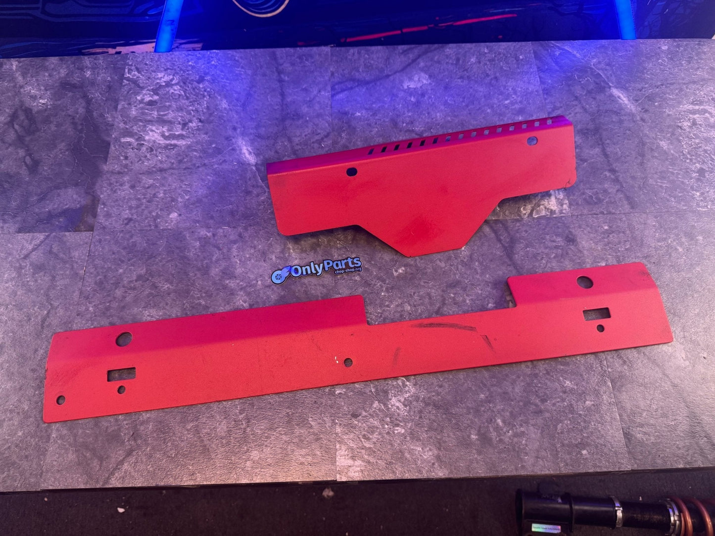 2002-2007 WRX / 2004-2007 STi Radiator Shroud And Alternator Belt Cover Kit Pair RED