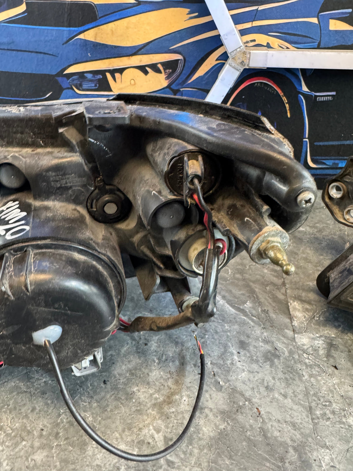 2006-2007 Subaru Impreza WRX OEM Custom Headlights Pair Driver Passenger Side Incomplete