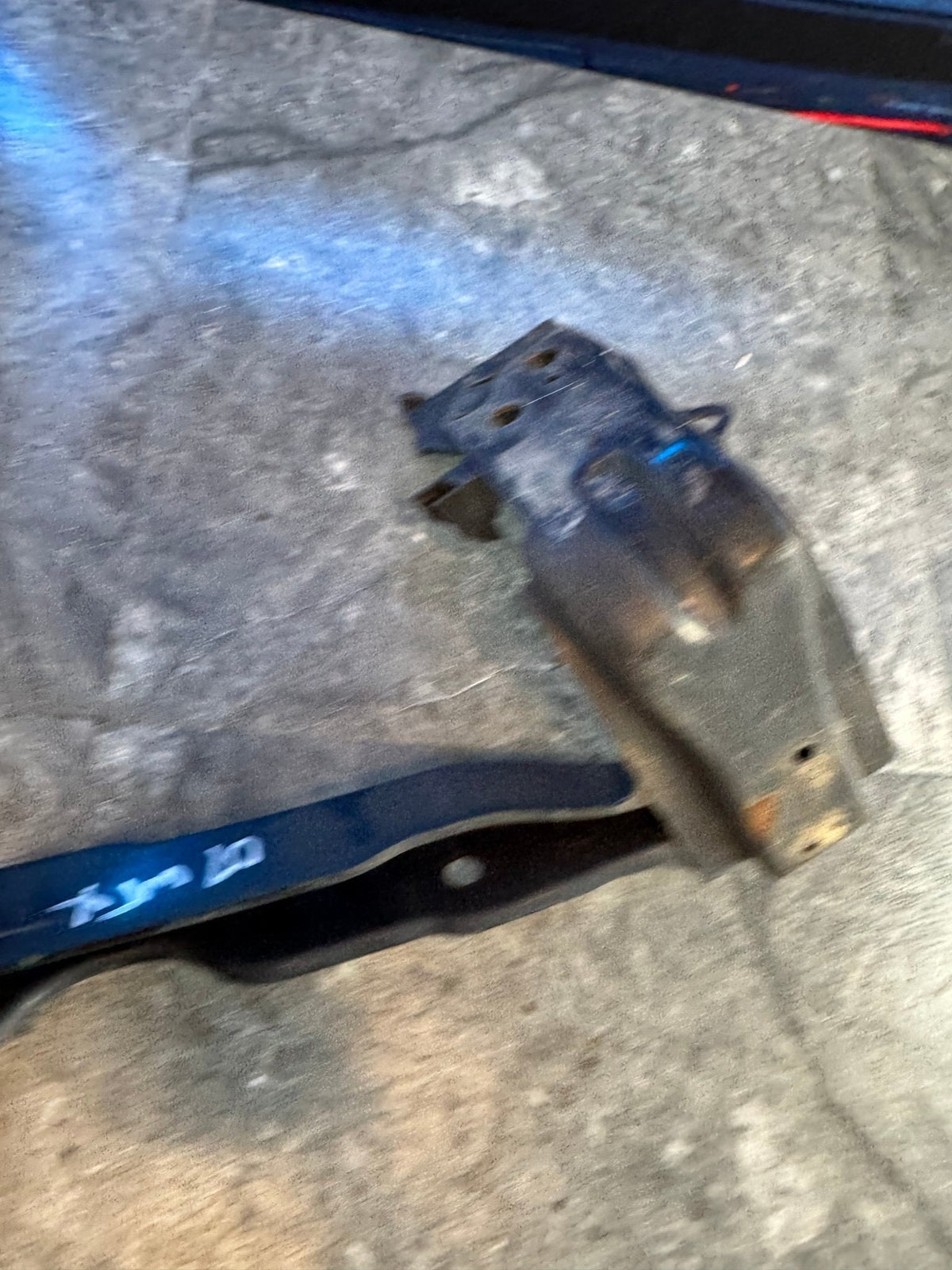 2006-2007 Subaru Impreza WRX STi OEM Driver Side LH Headlight Bracket