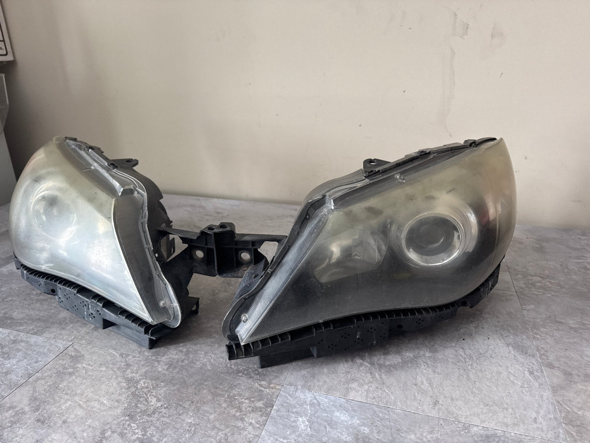 2008-2011 Subaru Impreza WRX STi Headlight Assy Set LH RH Drivers Side Passenger Side (2010 WRX)