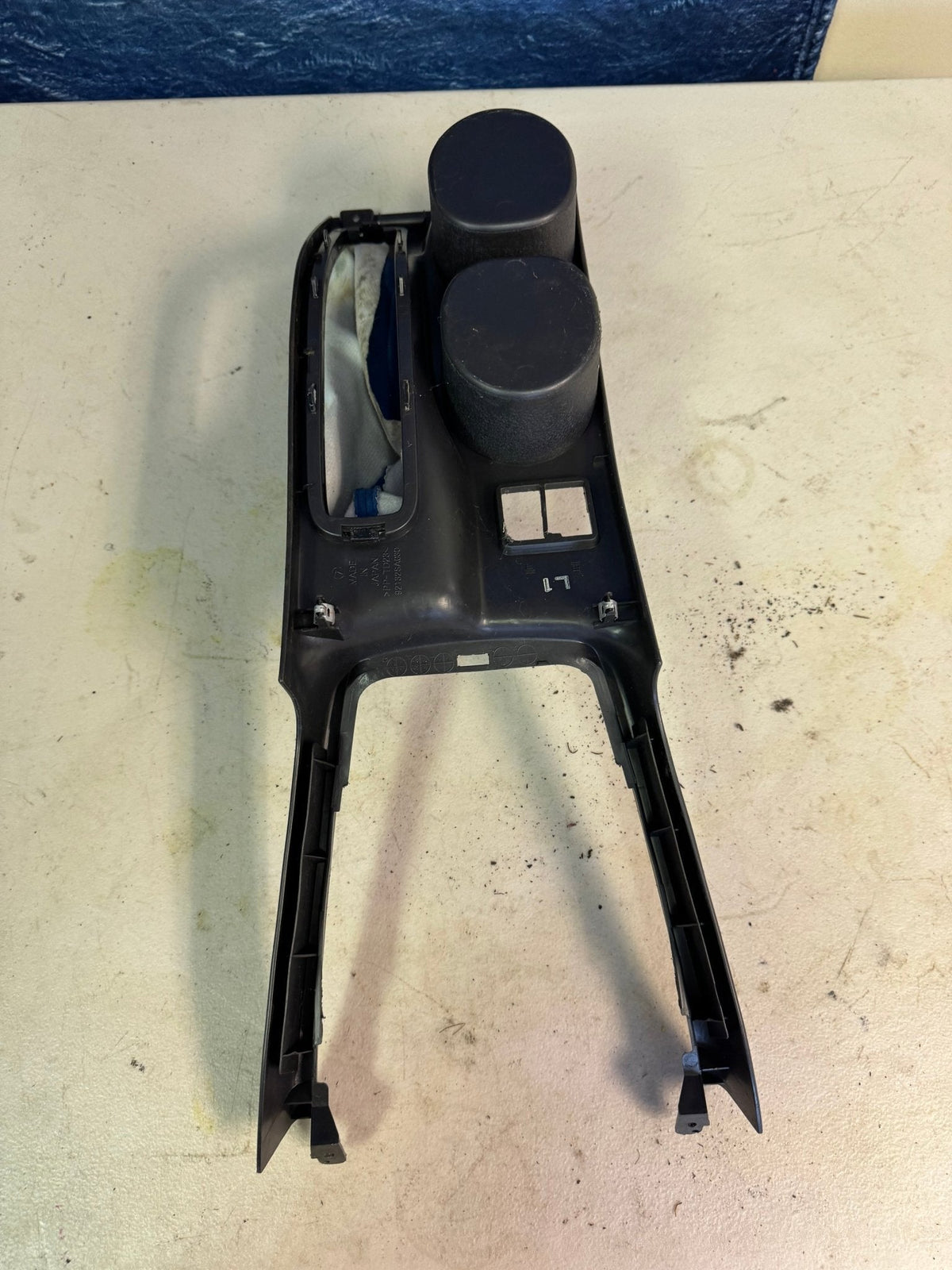 2005-2007 Subaru Impreza WRX STi Center Console E-brake Trim Boot Cup Holder /