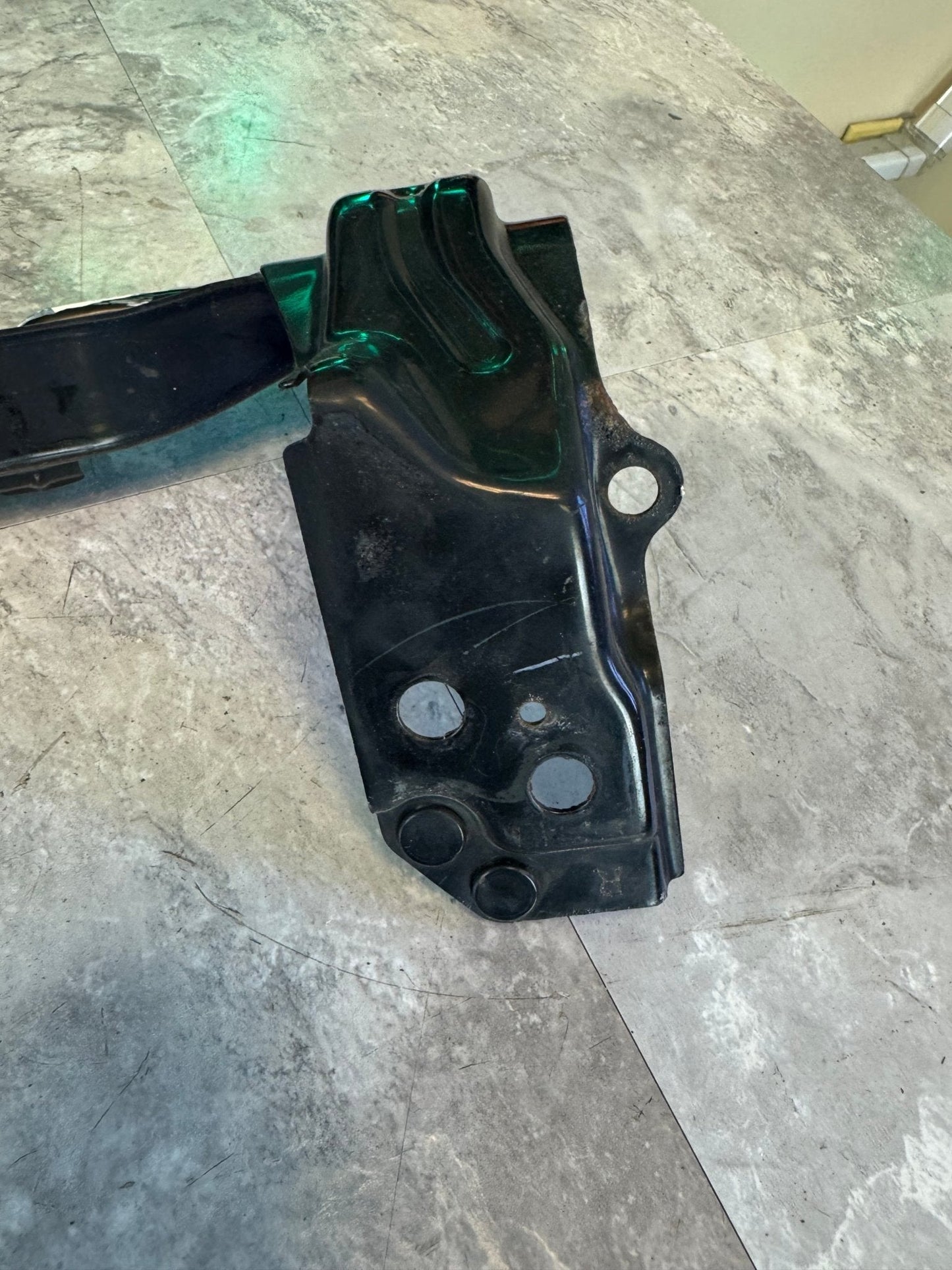 2006-2007 Subaru Impreza WRX STi OEM Passenger Side RH Headlight Bracket