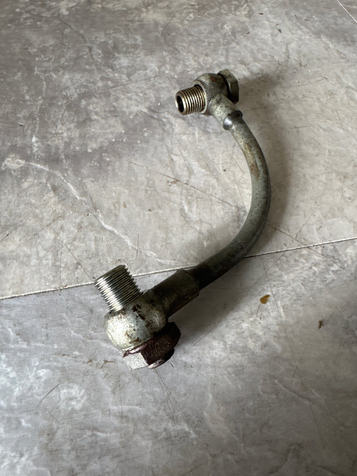 Subaru OEM Cylinder Head Oil Line