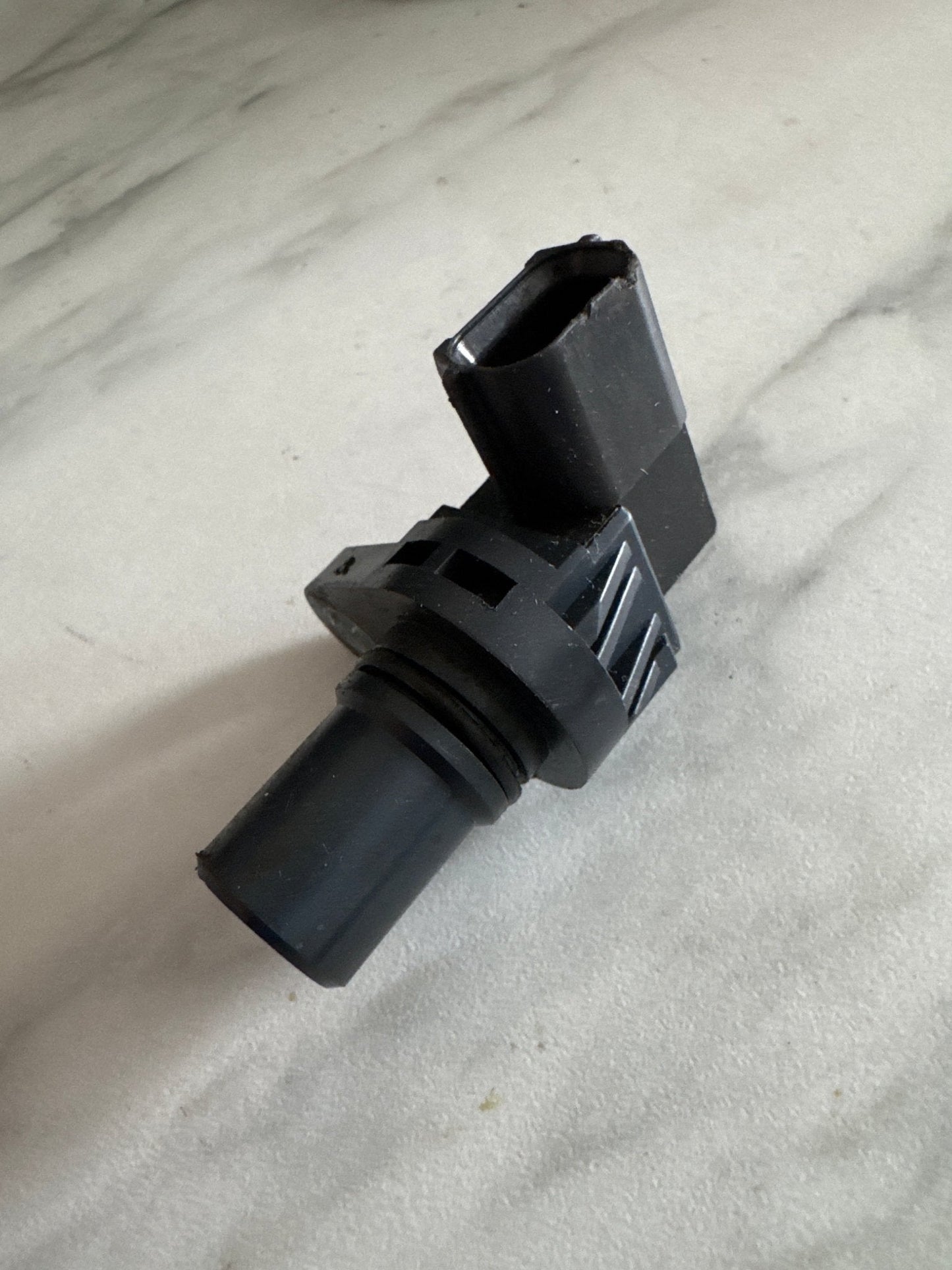 Subaru WRX STi EJ255 EJ257 OEM Camshaft Cam Position Sensor