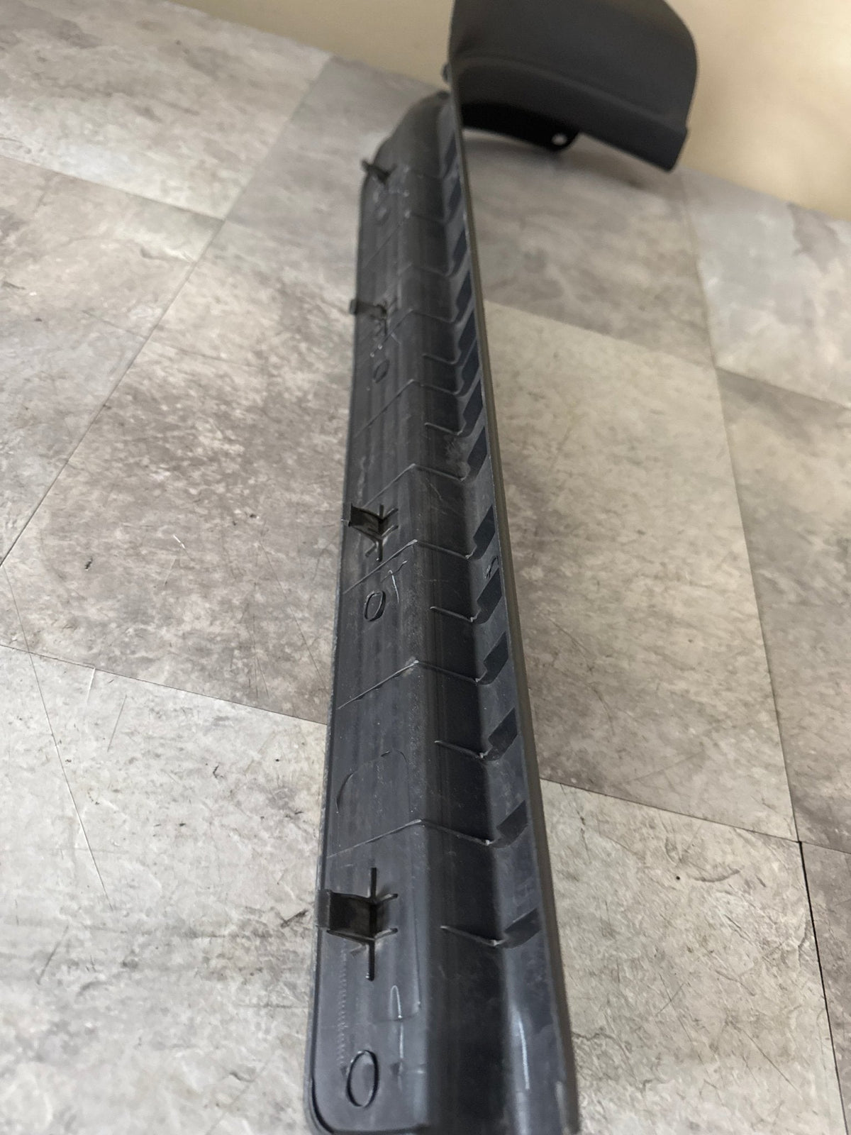 2002-2007 Subaru Impreza WRX STi OEM RH Door Sill Trim Panel Scuff (3)