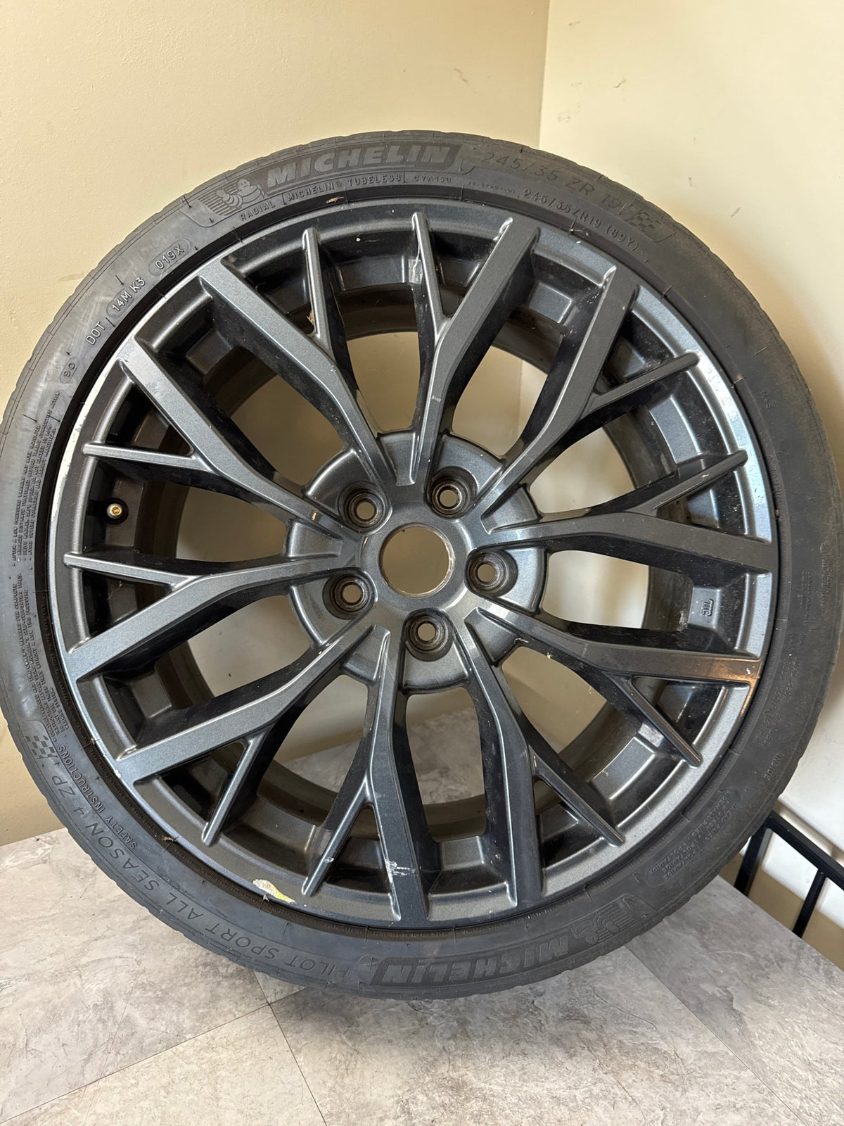 2018-2020 Subaru WRX STi LIMITED OEM 19x8.5 Wheels (2 Wheels)