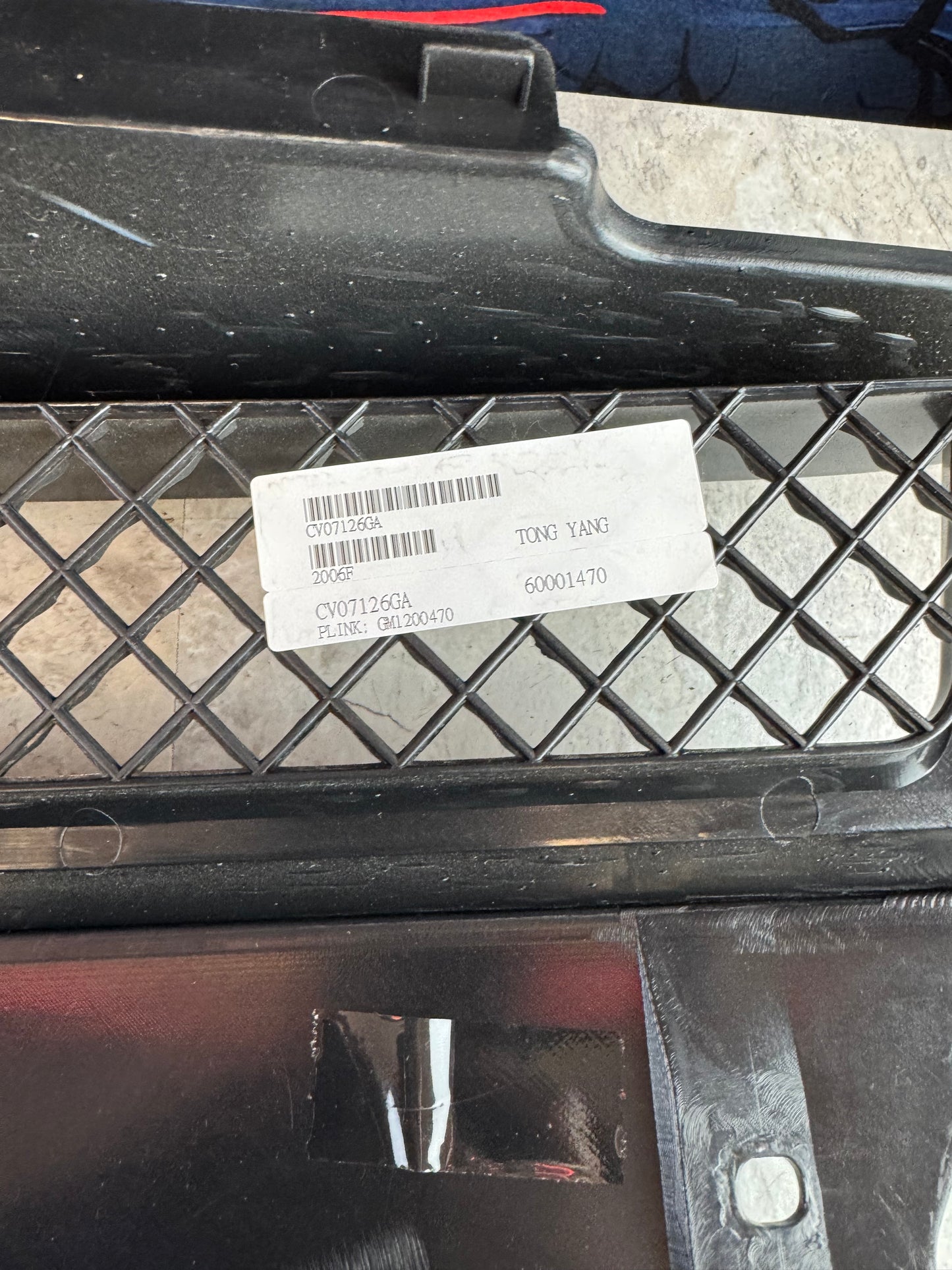 2002-2009 Chevrolet Trailblazer Aftermarket Front Grille Assembly Kit (Strut Wall)