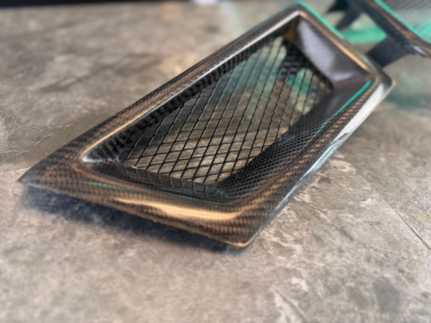 2006 2007 Subaru Impreza , wrx & STi front grille assembly carbon fiber