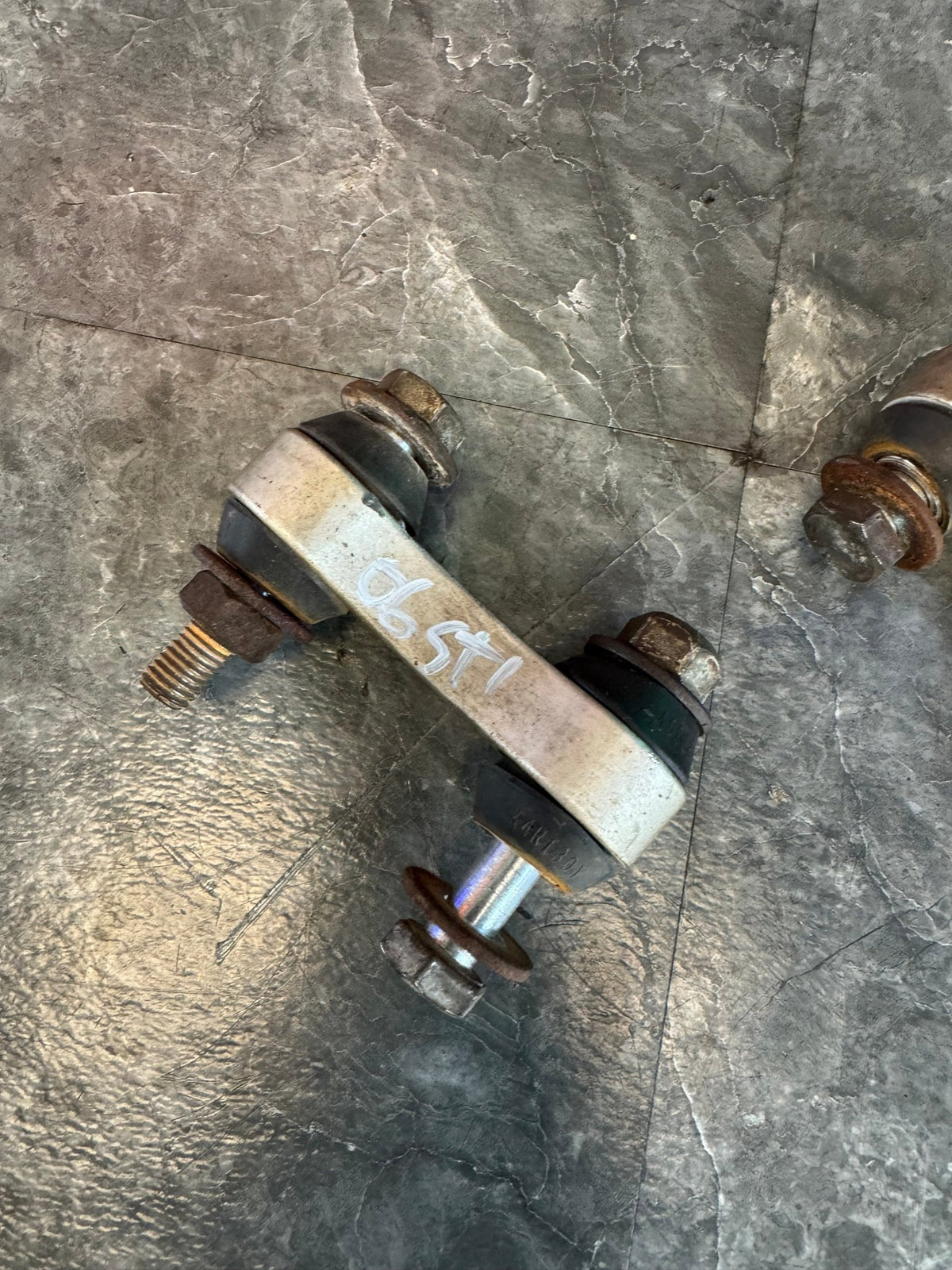 2004-2007 Subaru WRX STi / 2004-2008 Subaru Forester XT Aftermarket KartB0y Rear Swaybar End Links Pair