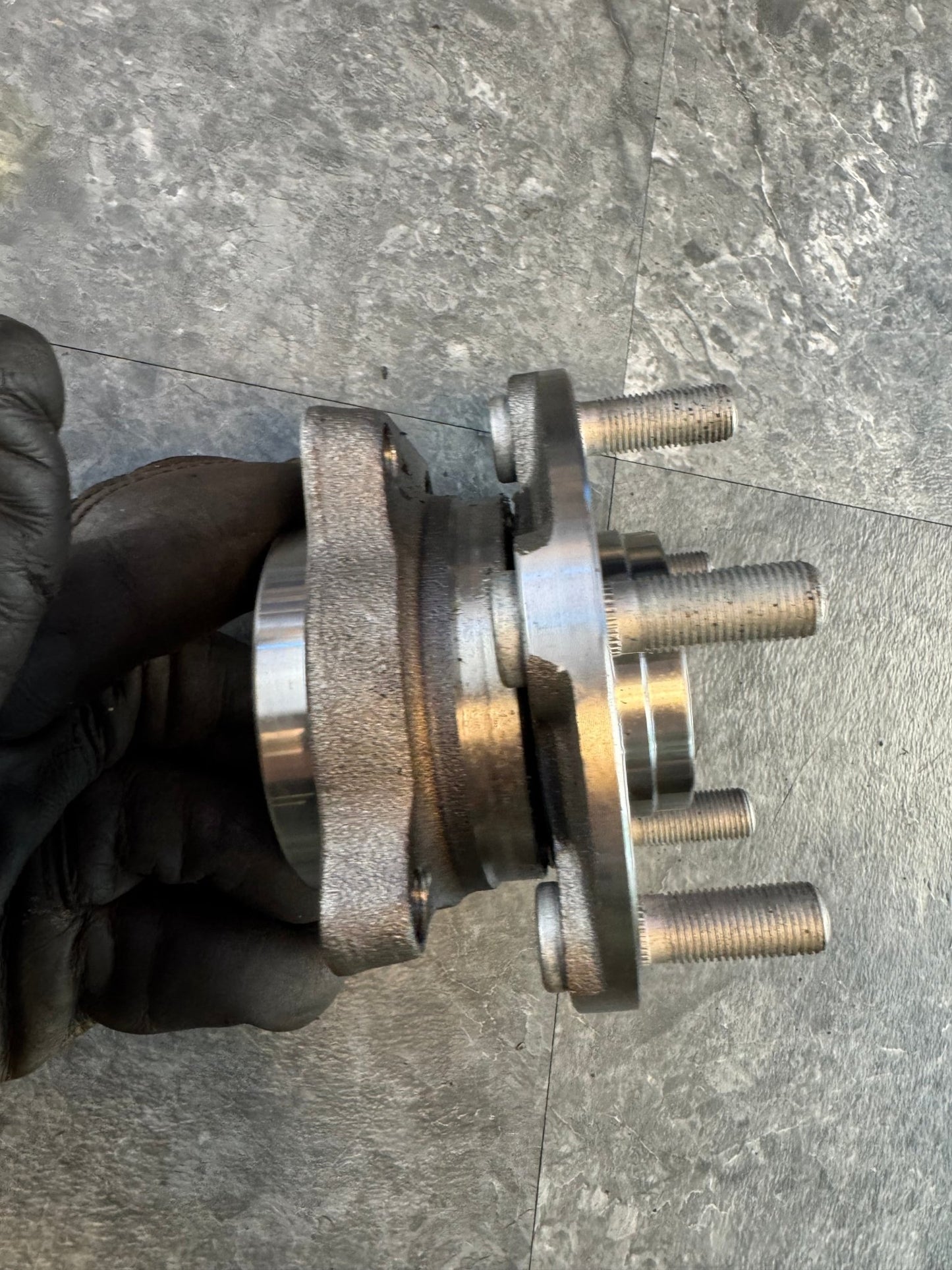 2013-2014 Subaru WRX Detroit Axle Front Driver Or Passenger Wheel Bearing Hub Assembly Open Box