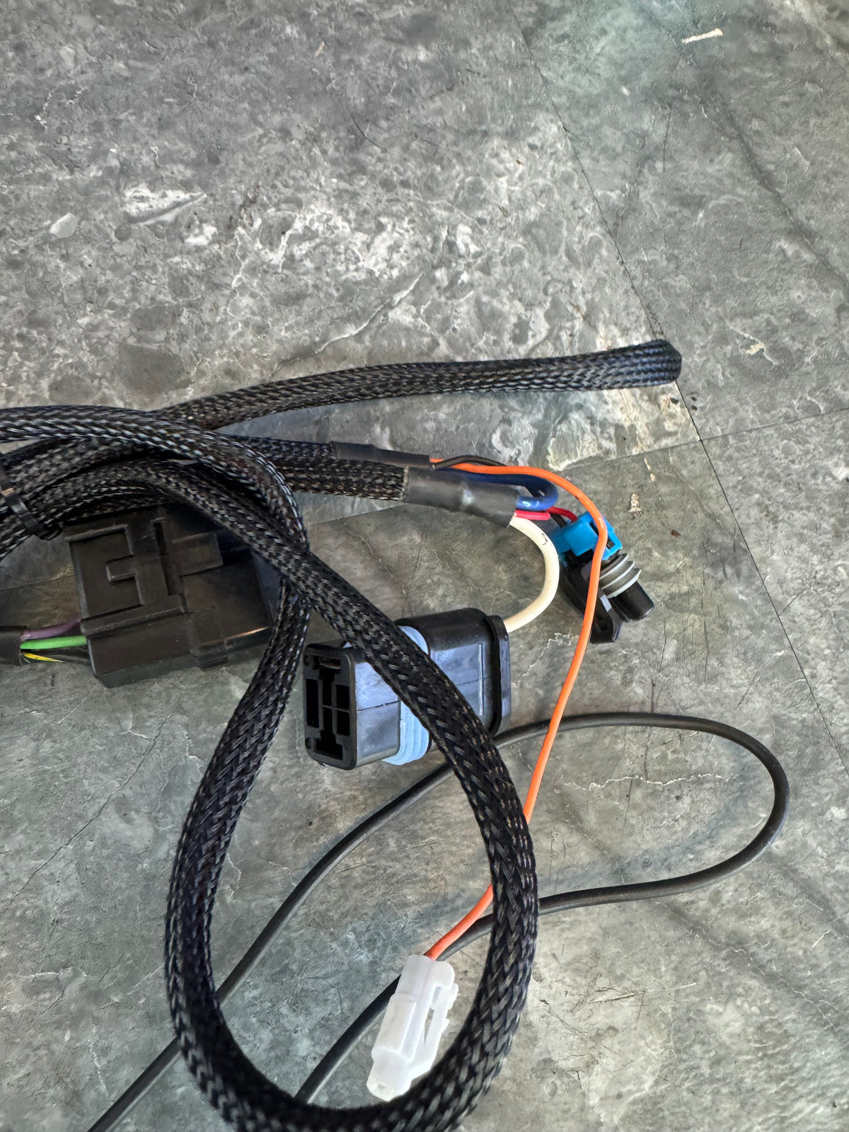 2008-2021 Subaru WRX STi iWire Radium Hanger Single Fuel Pump Controller Hardwire Kit