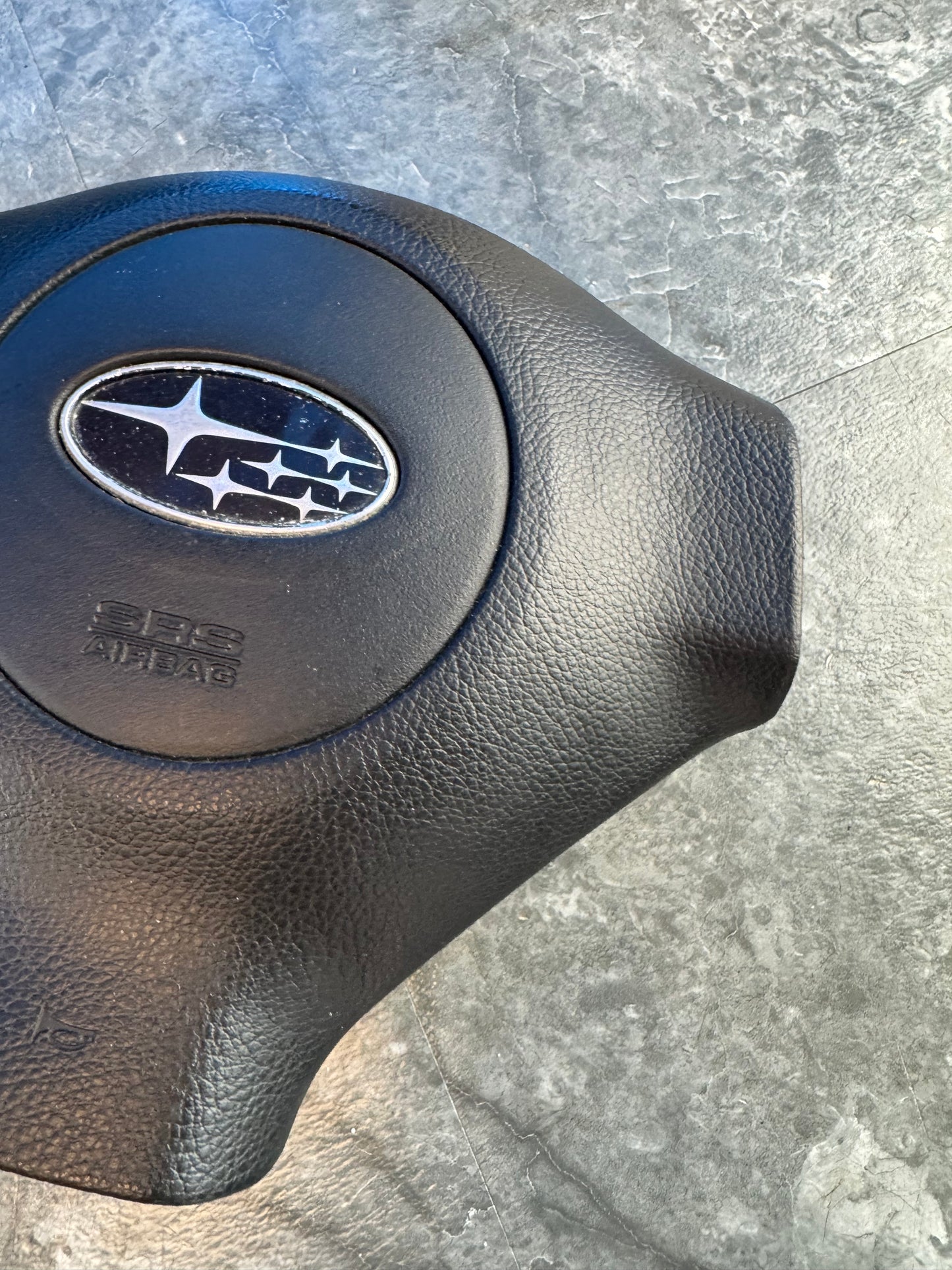 2005-2007 Subaru WRX Steering Wheel Airbag Assembly